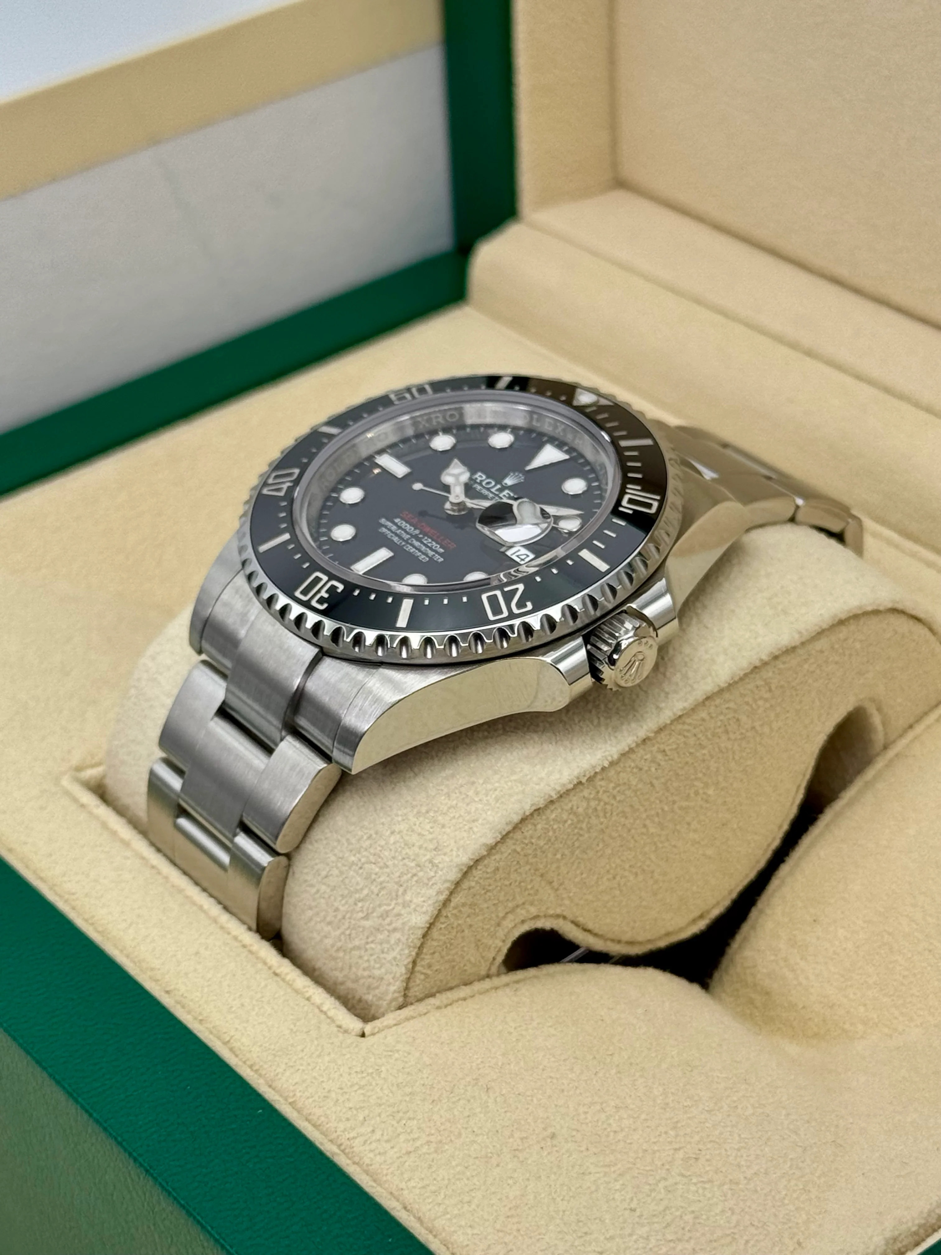 2022 Rolex Sea-Dweller 43mm 126600 Stainless Steel Black Dial - Image 5