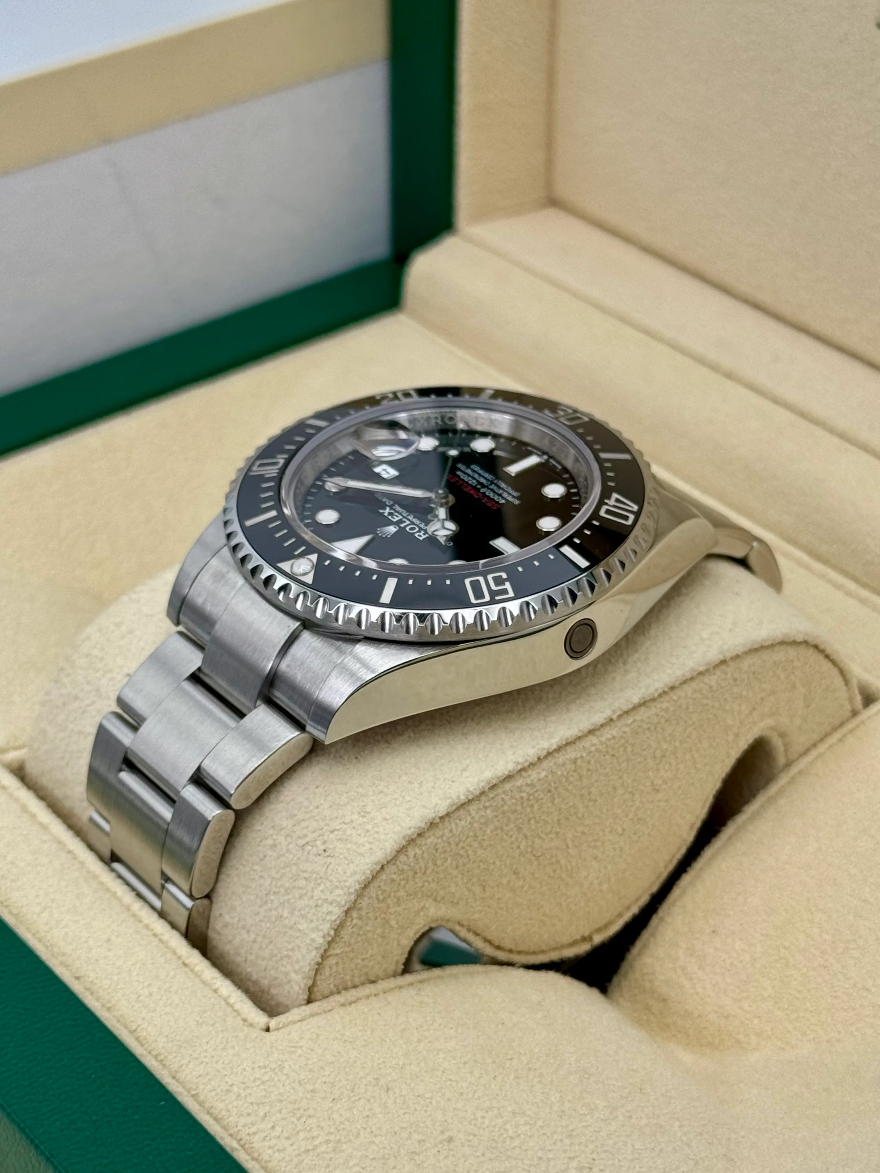 2022 Rolex Sea-Dweller 43mm 126600 Stainless Steel Black Dial - Image 7