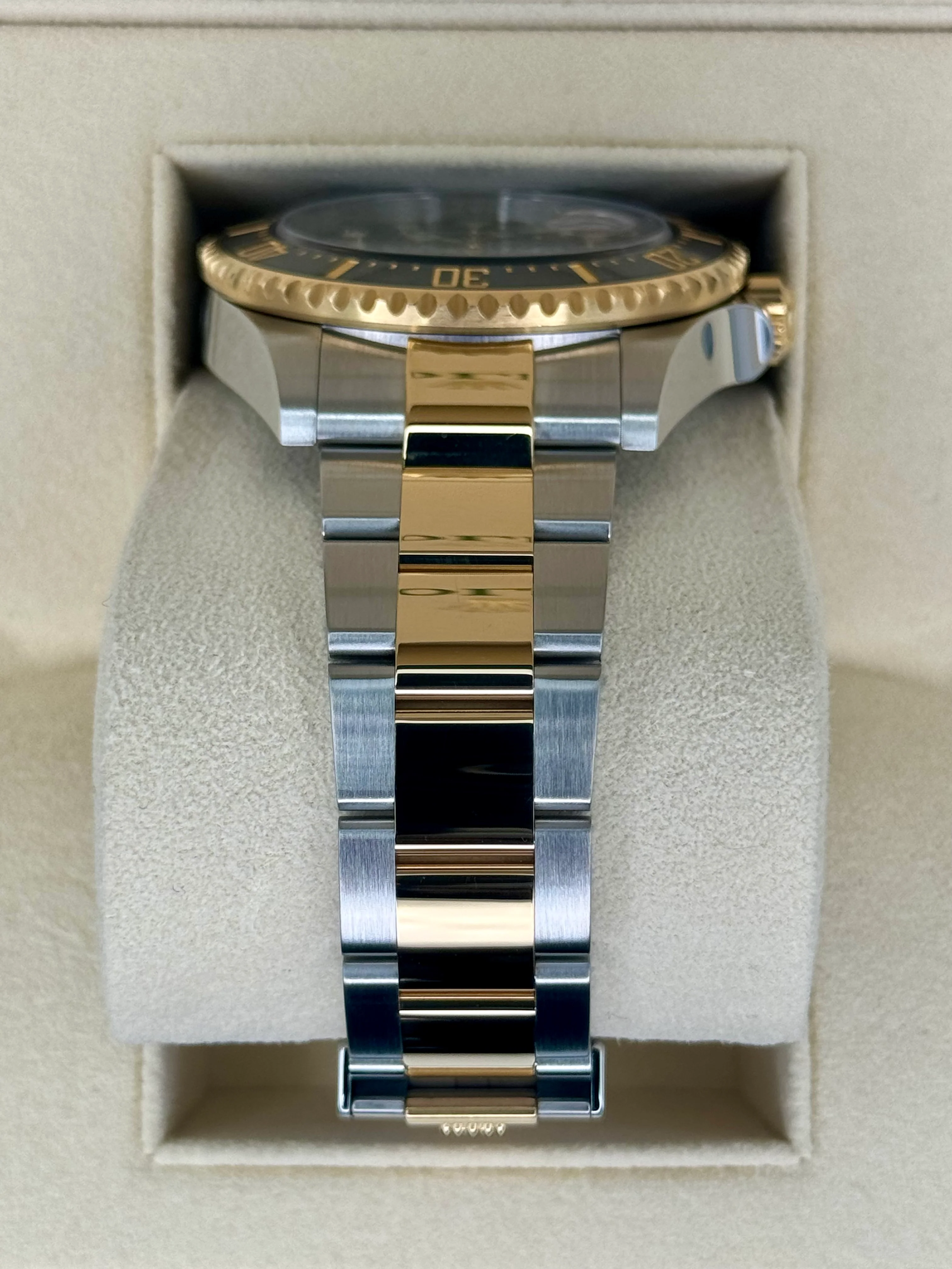 2022 Rolex Sea-Dweller 43mm 126603 Two-Tone Black Dial - Image 3