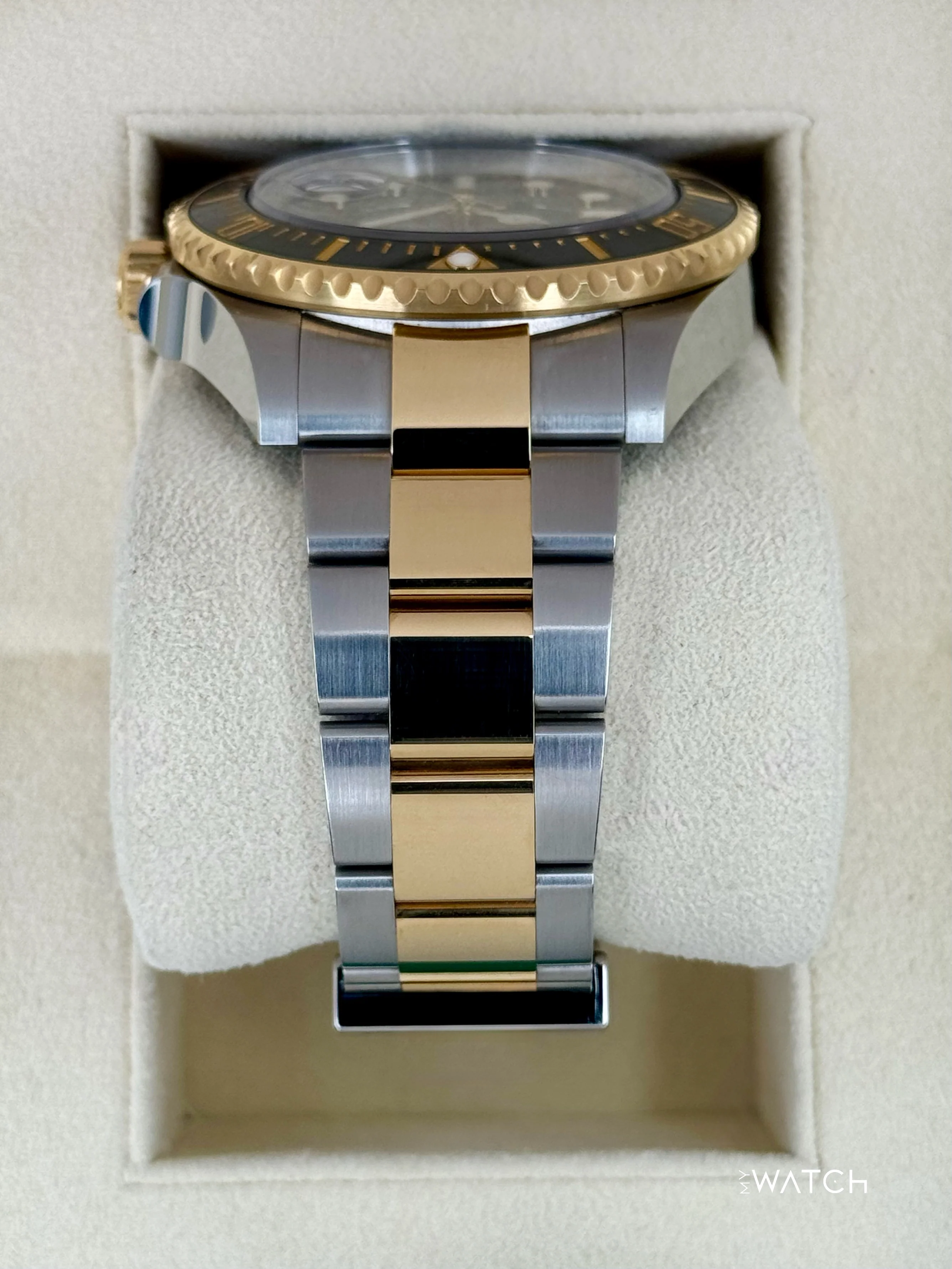 2022 Rolex Sea-Dweller 43mm 126603 Two-Tone Black Dial - Image 4