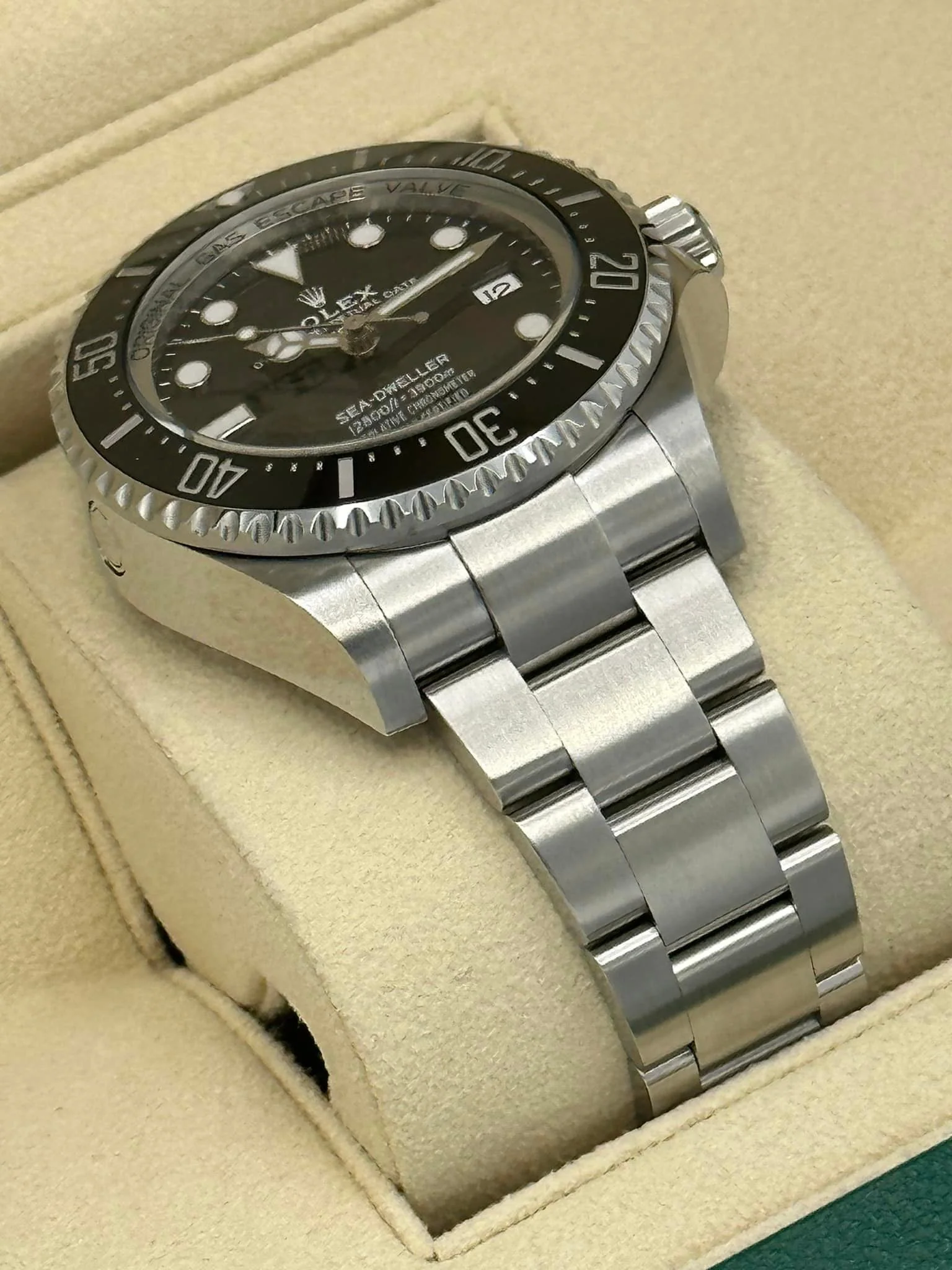 2022 Rolex Deepsea 44mm 136660 Stainless Steel Black Dial - Image 6