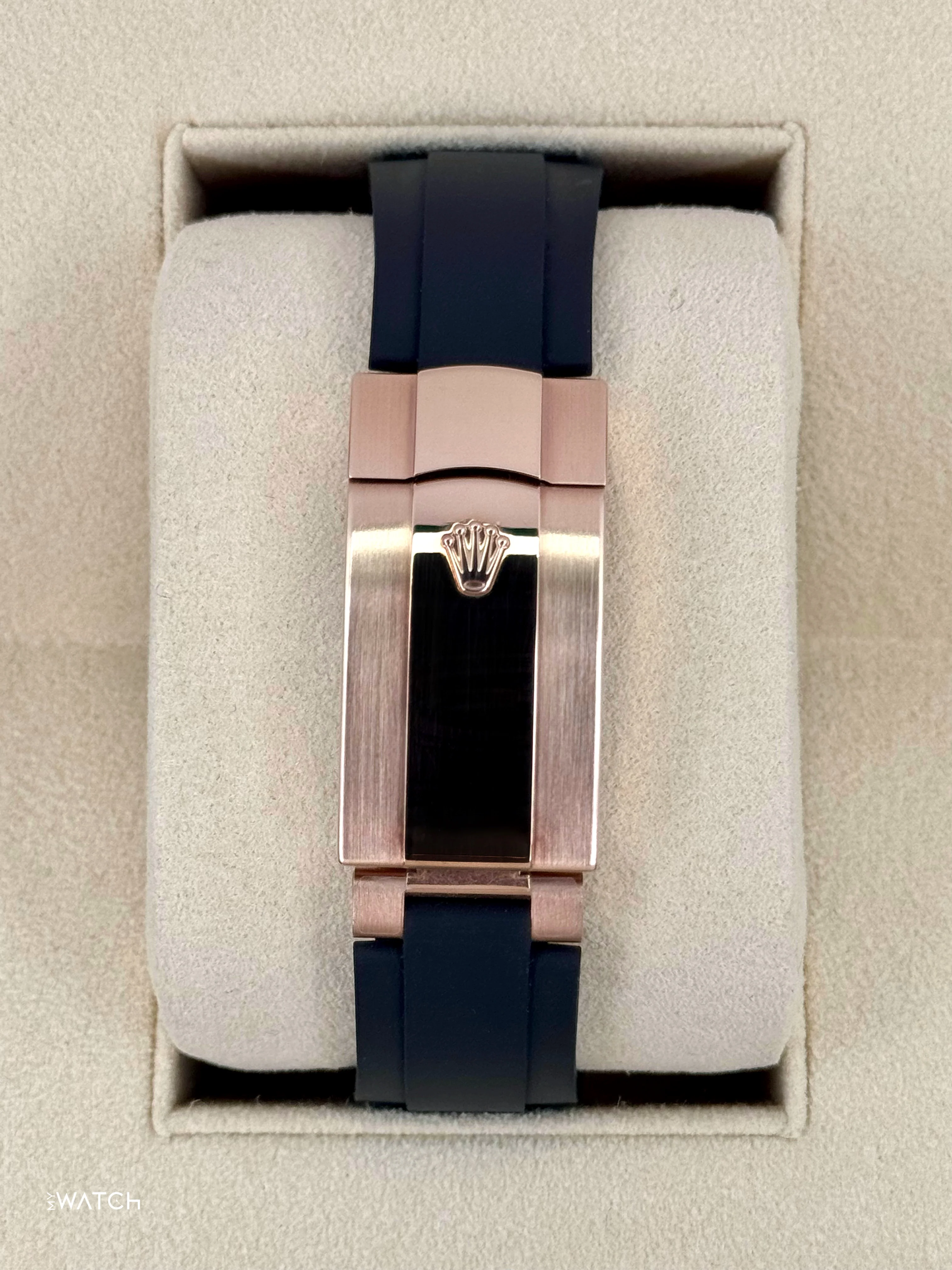 2022 Rolex Sky-Dweller 42mm 326235 Rose Gold Oysterflex Rhodium Dial - Image 2