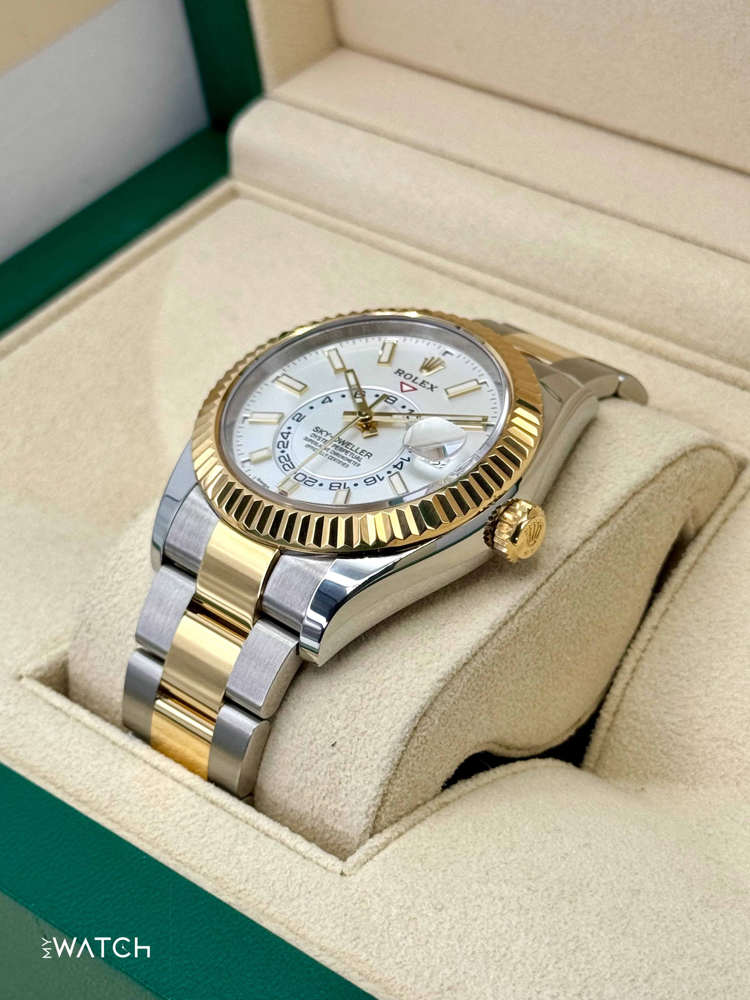 2022 Rolex Sky-Dweller 42mm 326933 Two-Tone Oyster White Dial - Image 5
