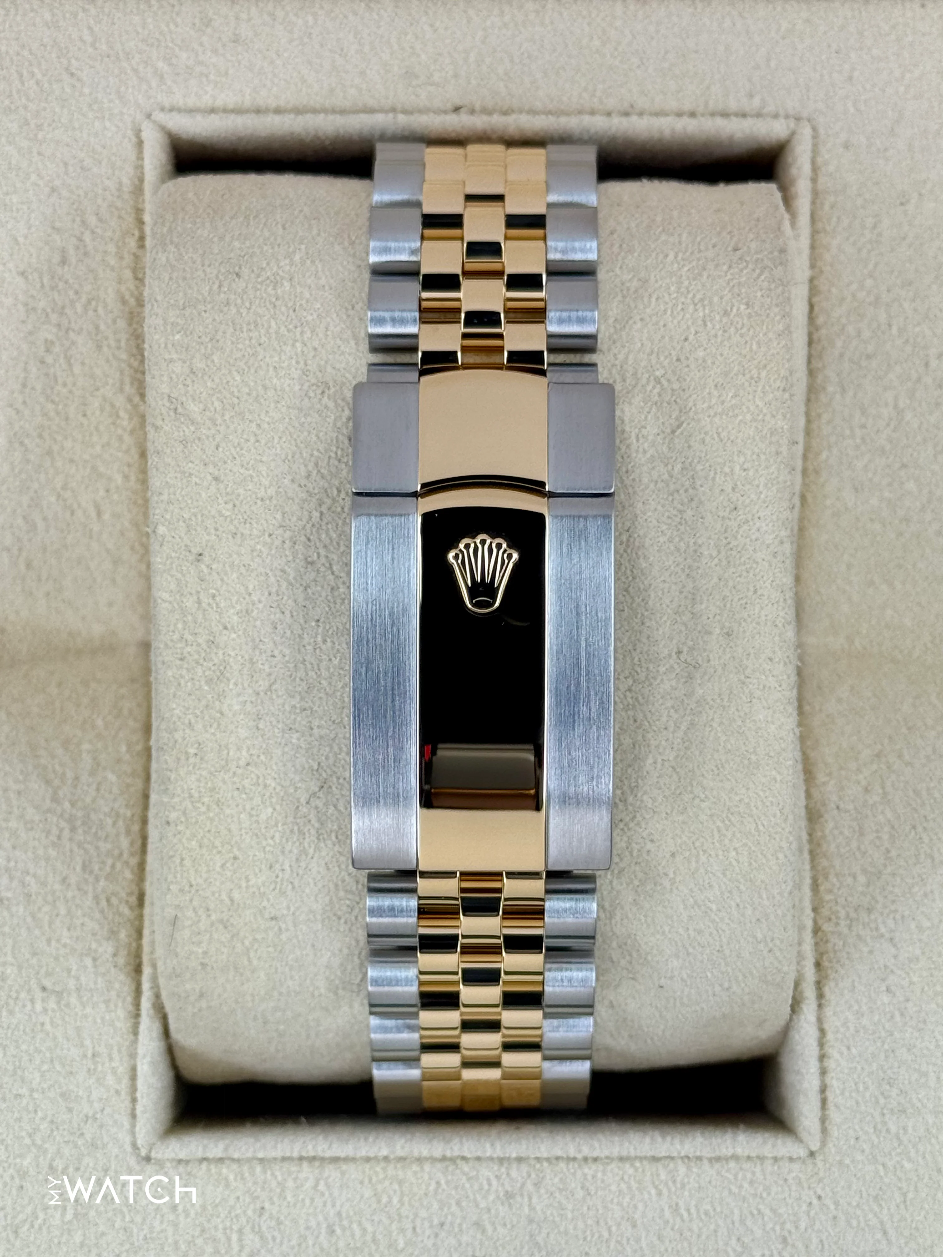 2022 Rolex Sky-Dweller 42mm 326933 Two-Tone Jubilee Black Dial - Image 2