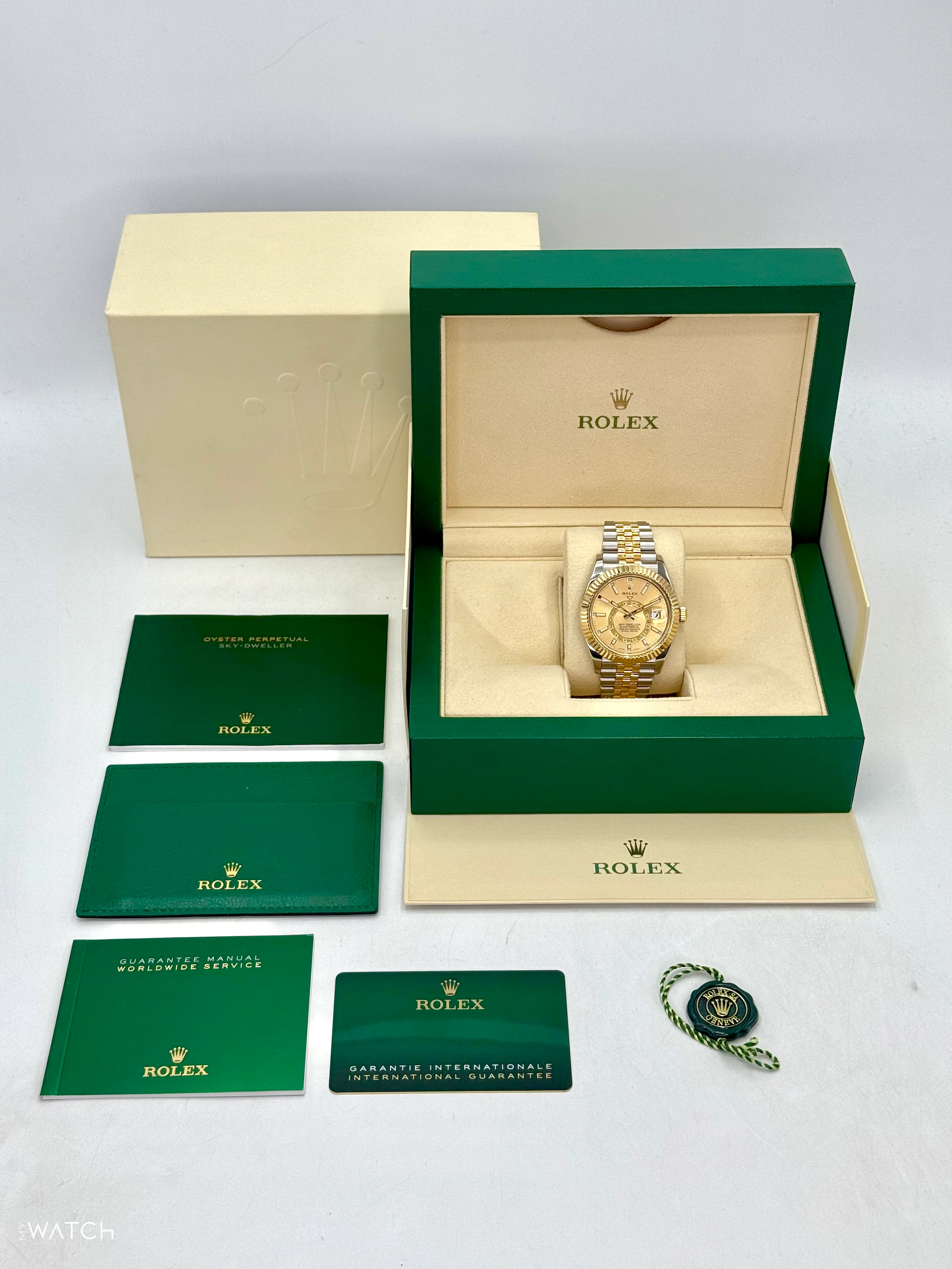 2022 Rolex Sky-Dweller 42mm 326933 Two-Tone Jubilee Champagne Dial - Image 10