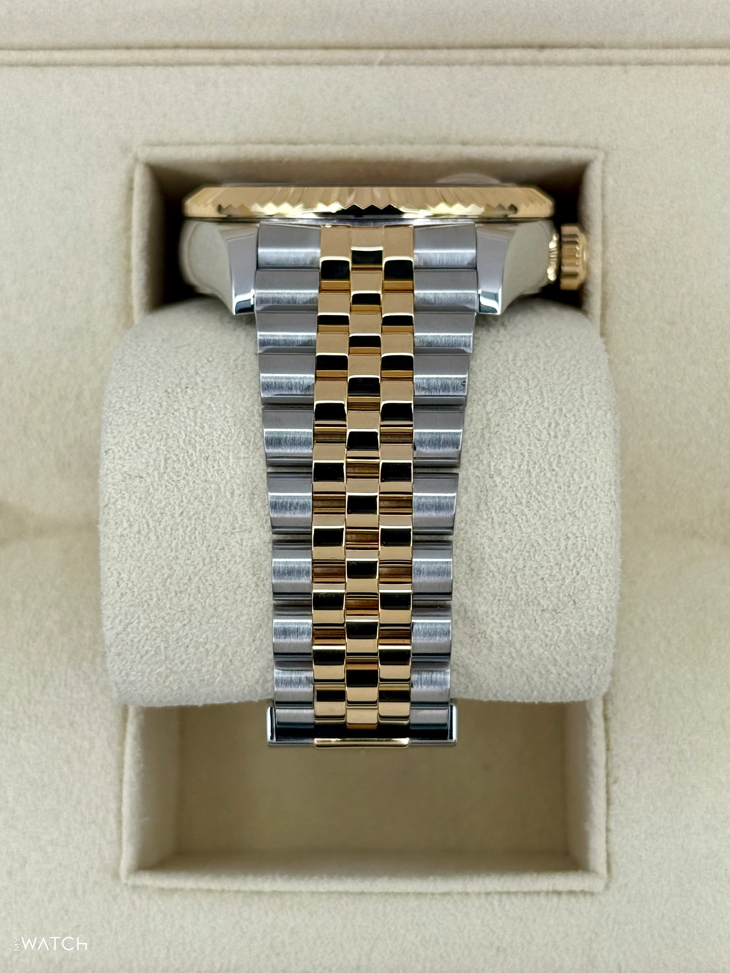 2022 Rolex Sky-Dweller 42mm 326933 Two-Tone Jubilee Champagne Dial - Image 3