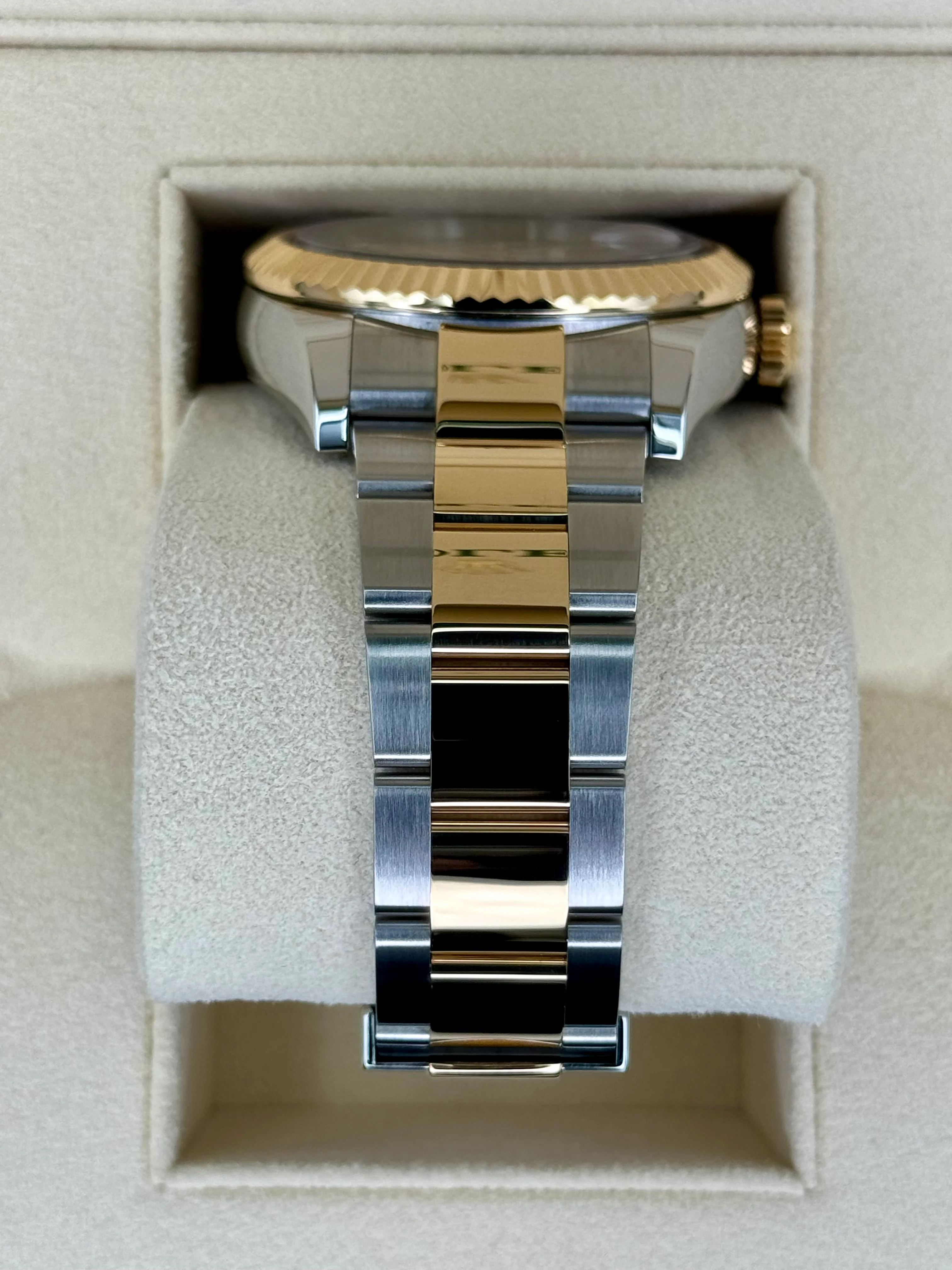 2019 Rolex Sky-Dweller 42mm 326933 Two-Tone Oyster White Dial - Image 3