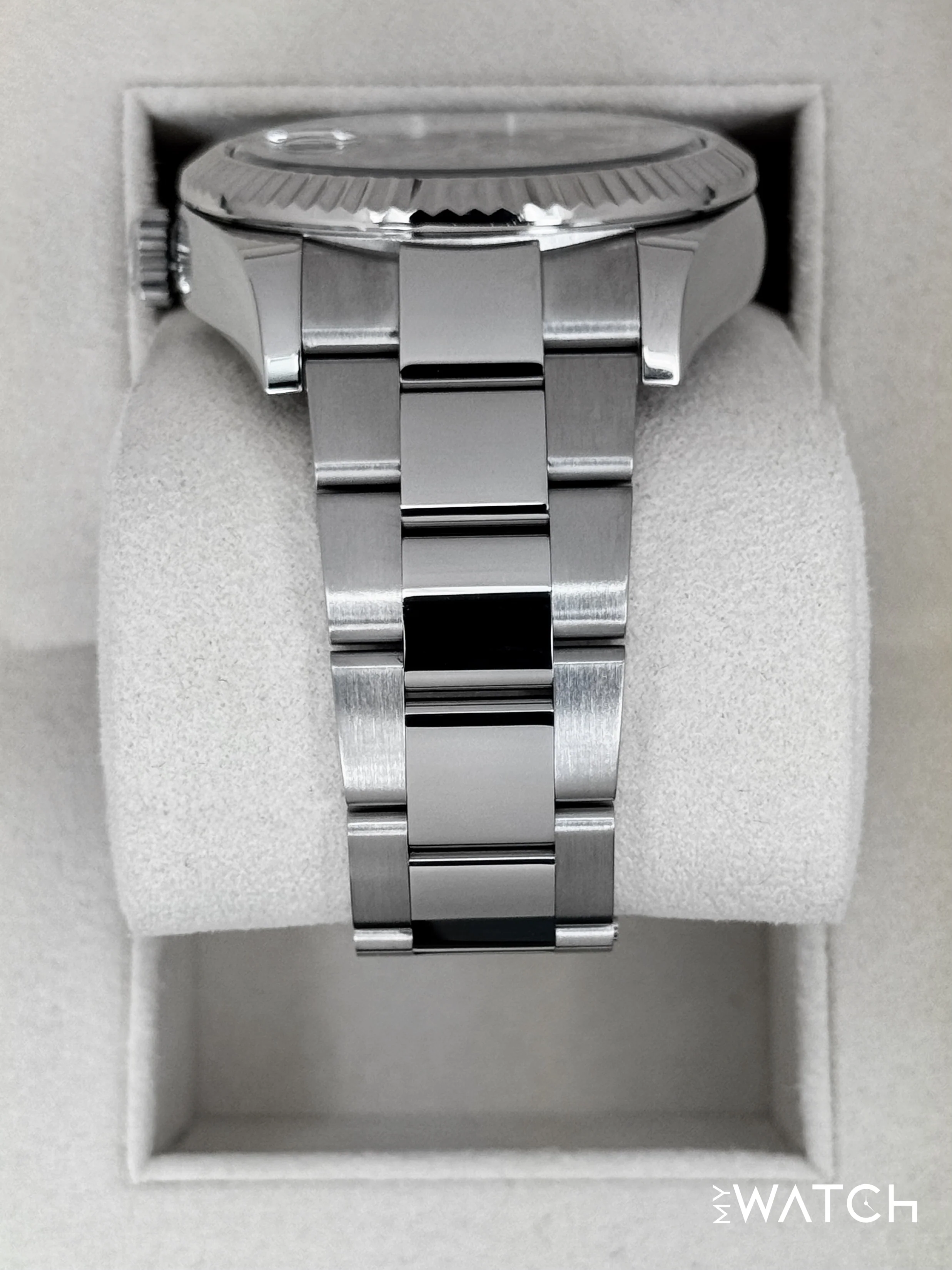 2022 Rolex Sky-Dweller 42mm 326934 Stainless Steel Oyster Blue Dial - Image 4