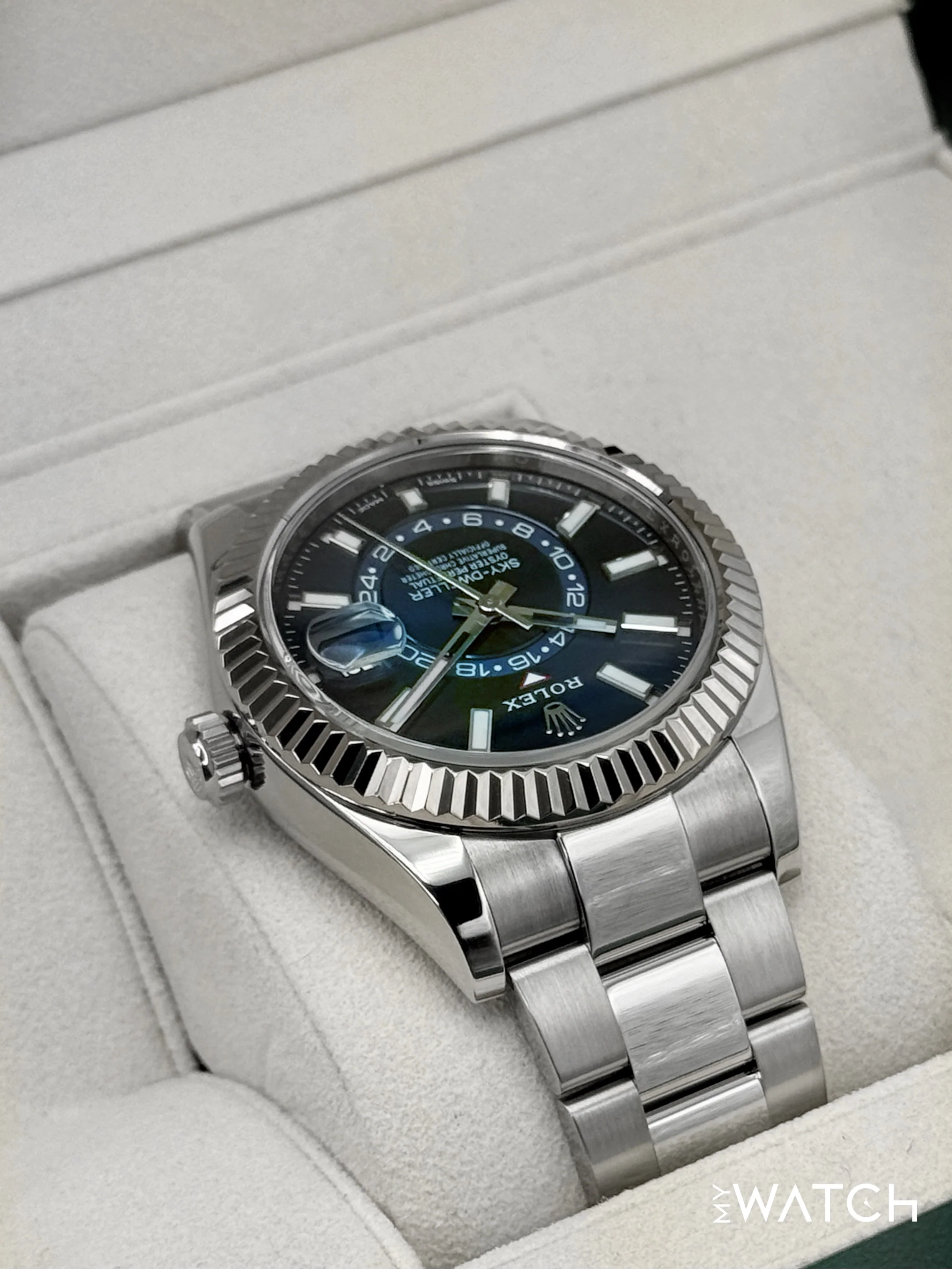 2022 Rolex Sky-Dweller 42mm 326934 Stainless Steel Oyster Blue Dial - Image 8