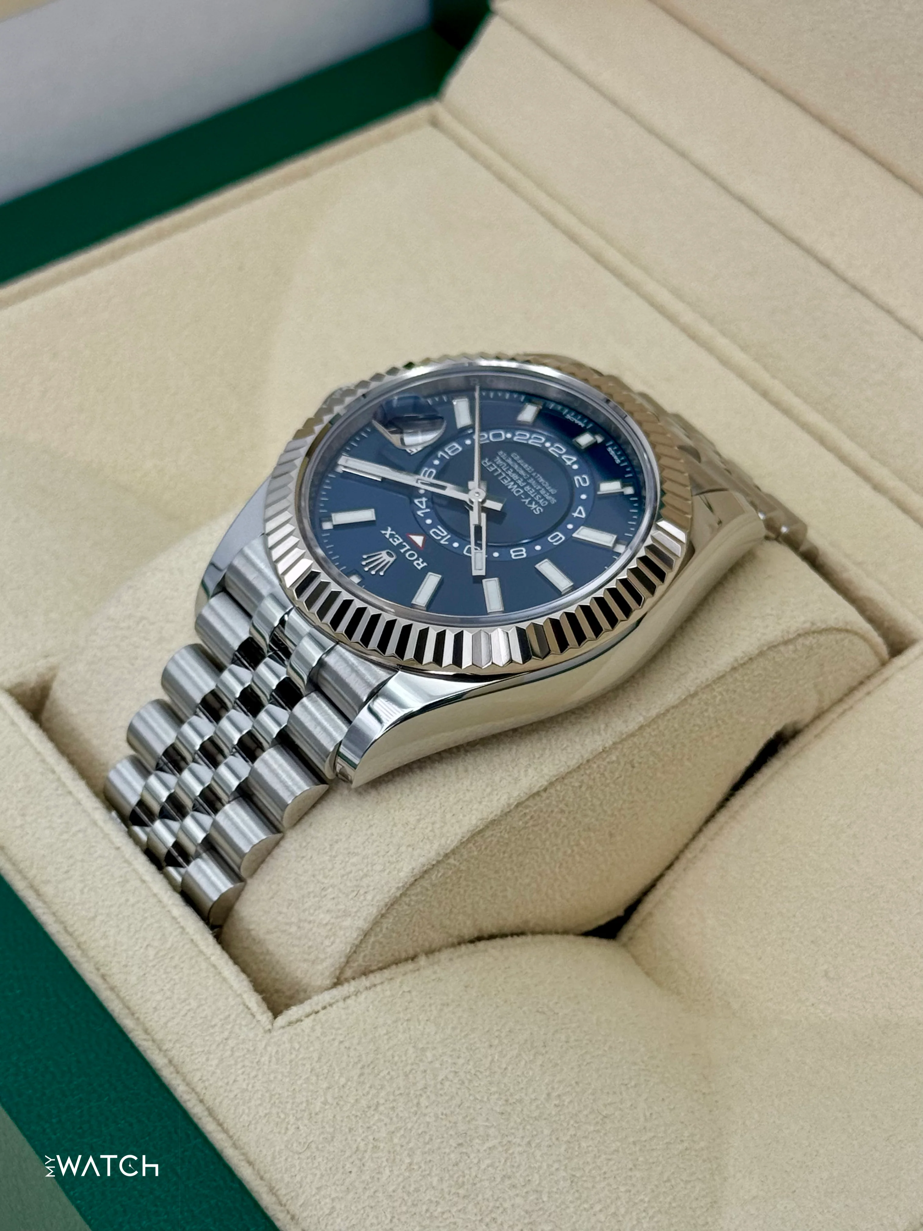 2022 Rolex Sky-Dweller 42mm 326934 Jubilee Blue Dial - Image 7
