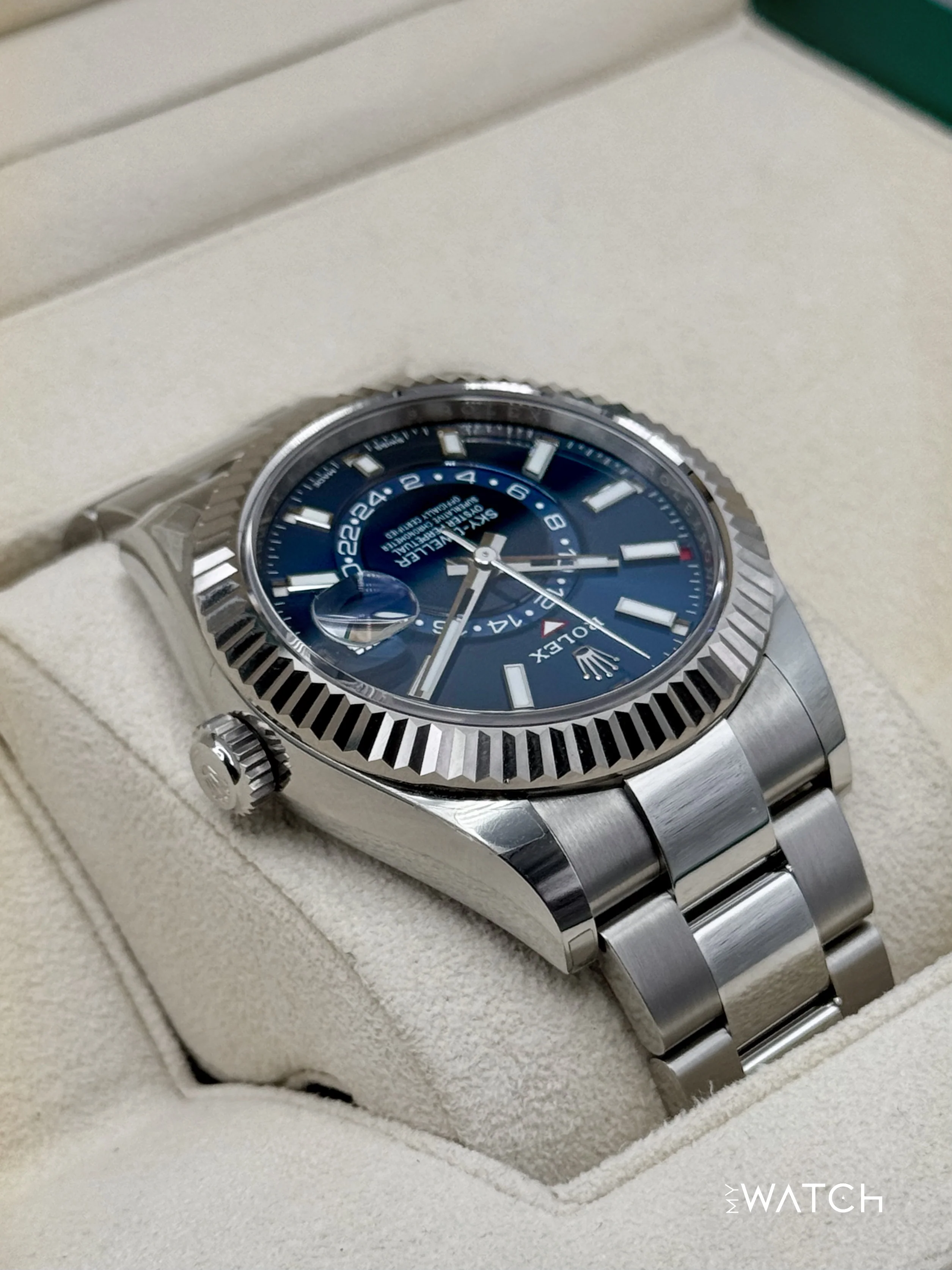 2022 Rolex Sky-Dweller 42mm 326934 Oyster Blue Dial - Image 8
