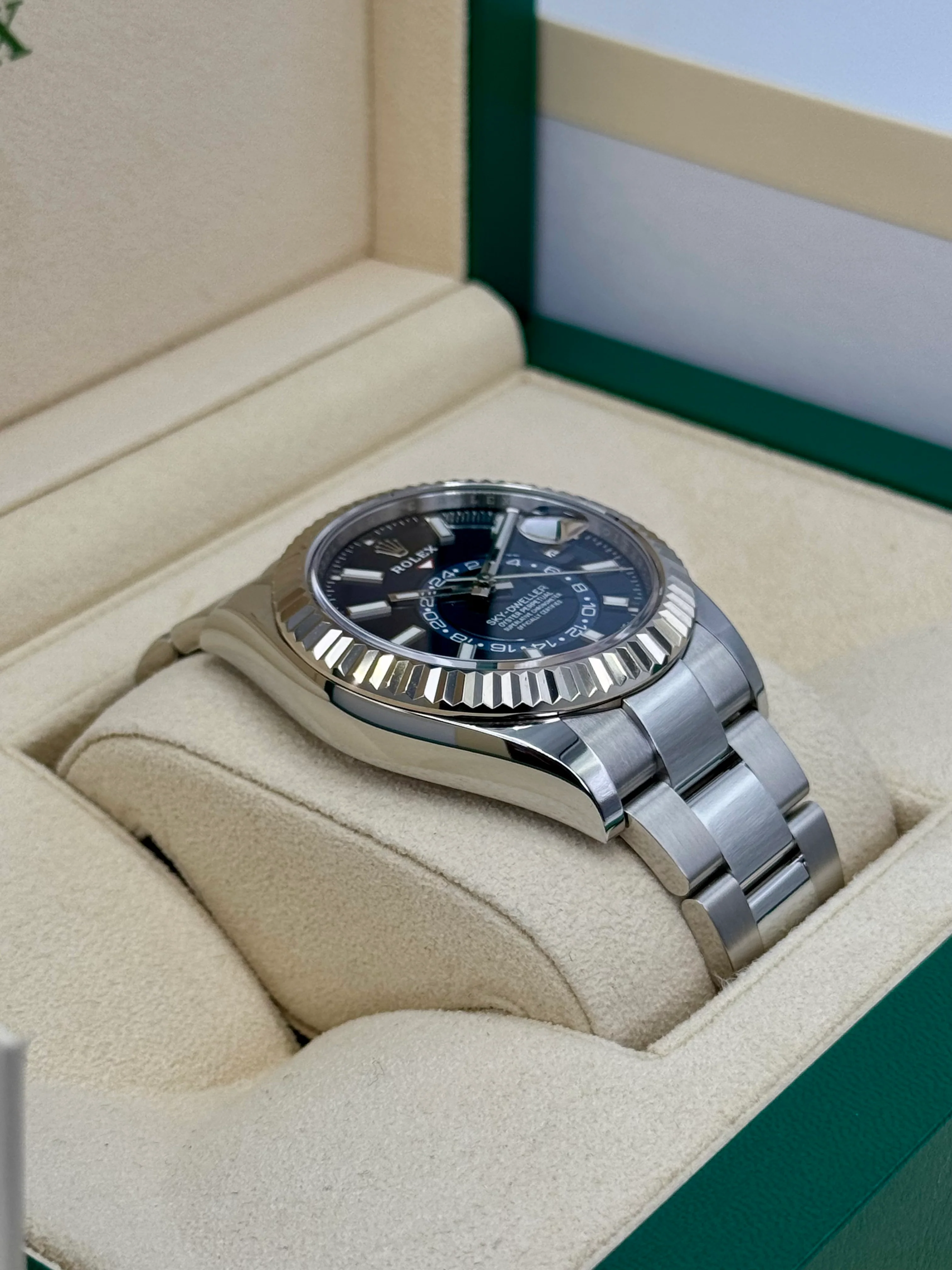 2022 Rolex Sky-Dweller 42mm 326934 Oyster Blue Dial - Image 6