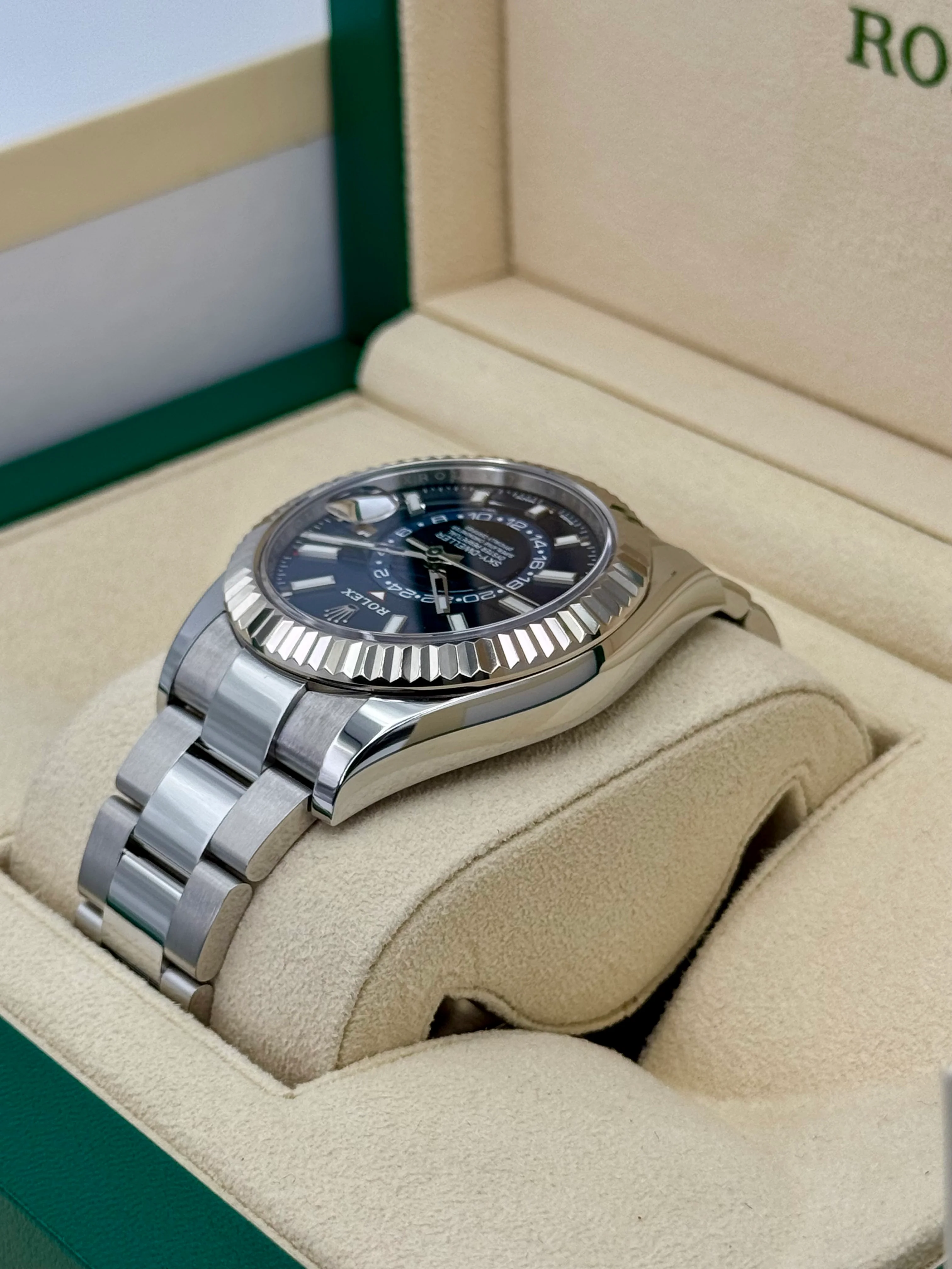 2022 Rolex Sky-Dweller 42mm 326934 Oyster Blue Dial - Image 7