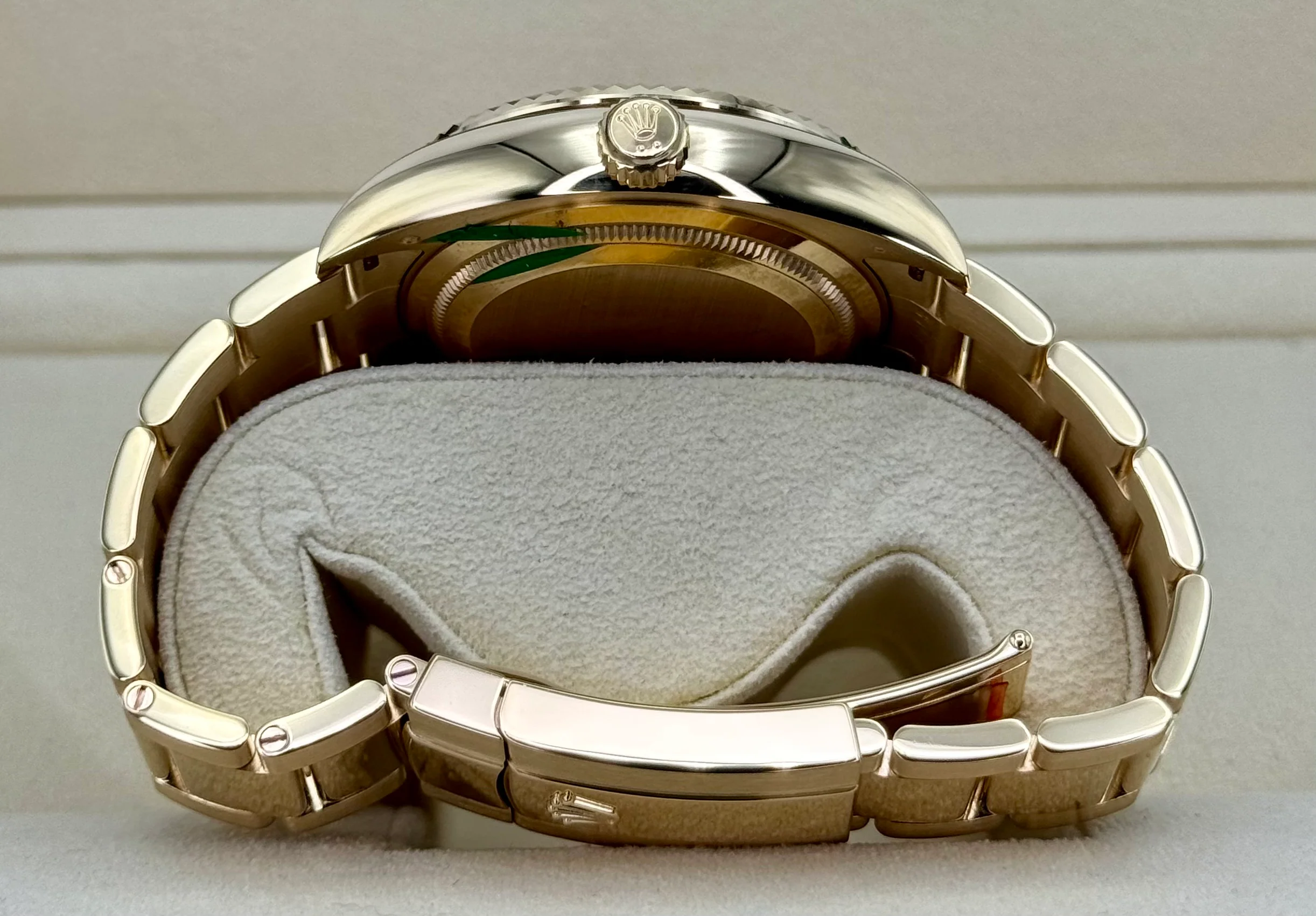 2022 Rolex Sky-Dweller 42mm 326938 18K Yellow Gold Oyster White Dial - Image 9