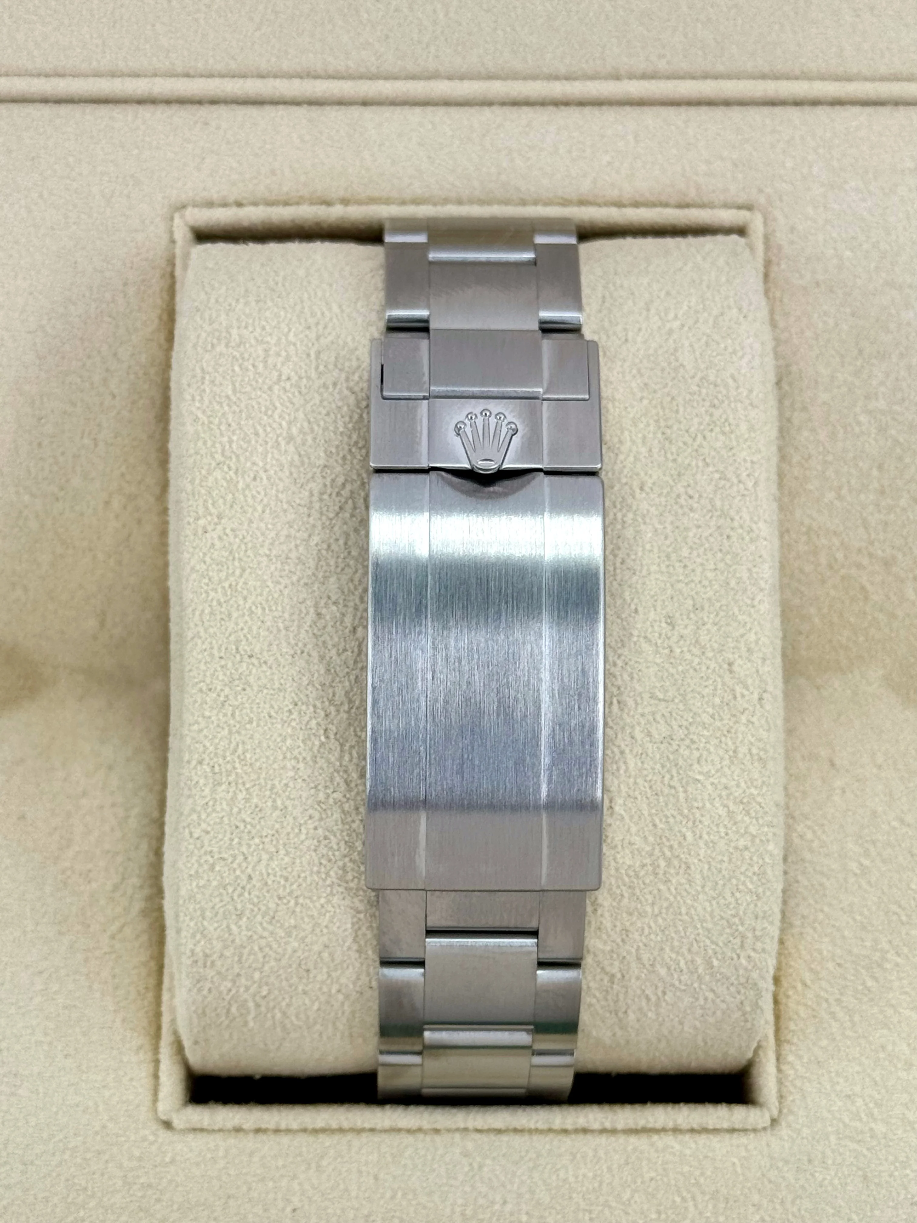 2022 Rolex Submariner 41mm 126610LN Stainless Steel Black Dial - Image 2