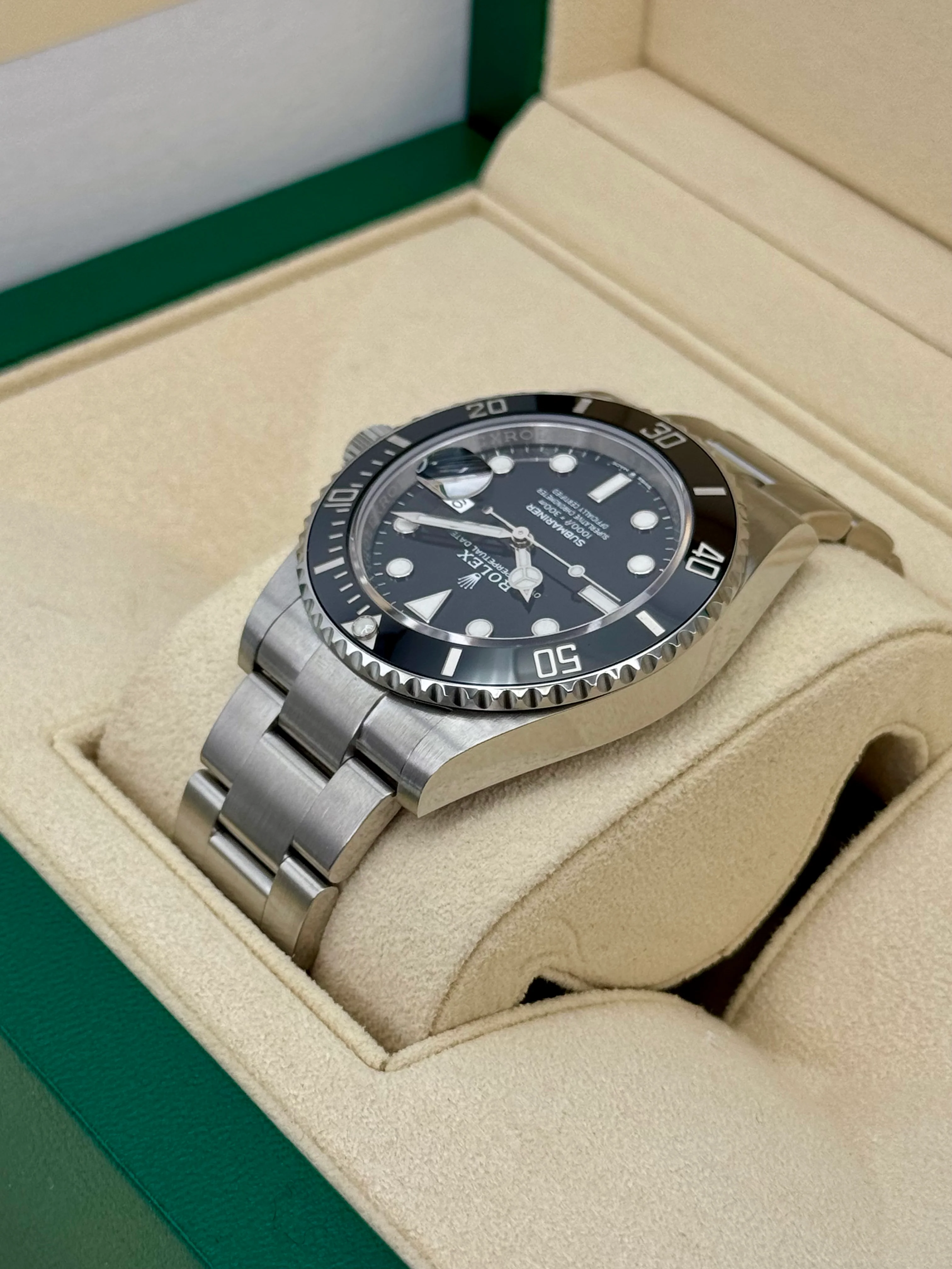 2022 Rolex Submariner 41mm 126610LN Stainless Steel Black Dial - Image 7