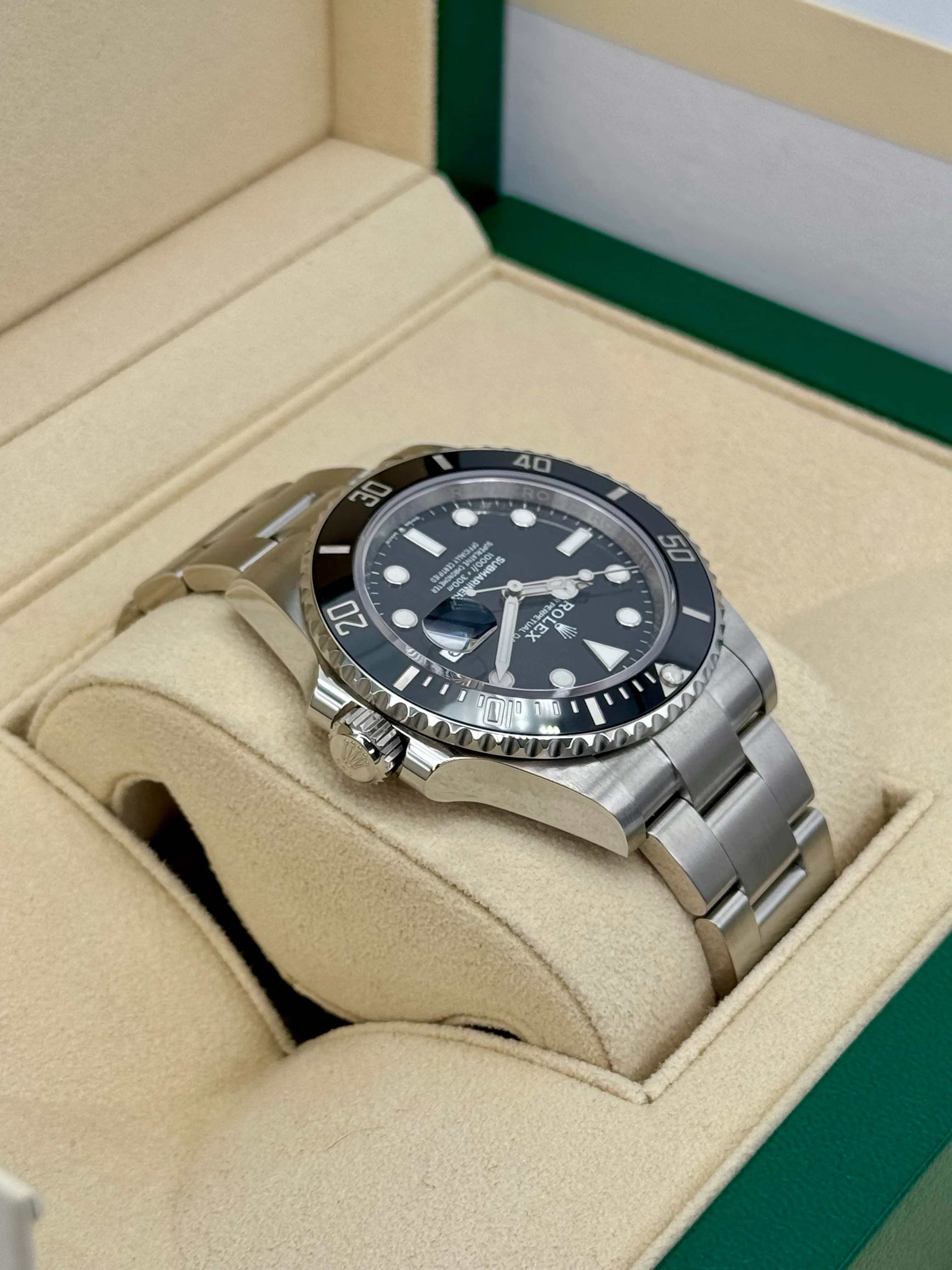 2022 Rolex Submariner 41mm 126610LN Stainless Steel Black Dial - Image 8
