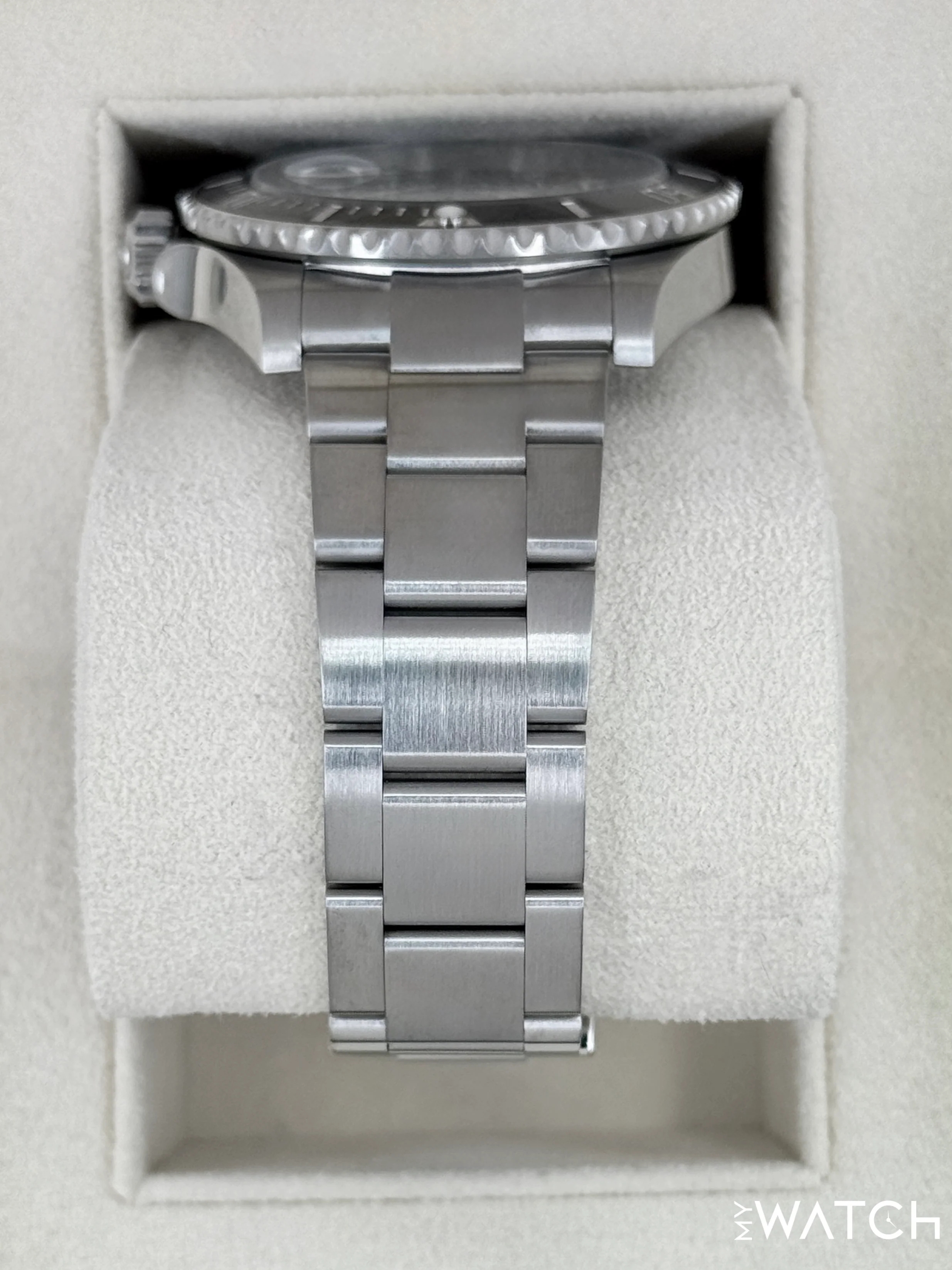 2022 Rolex Submariner 41mm 126610LN Stainless Steel Black Dial - Image 4