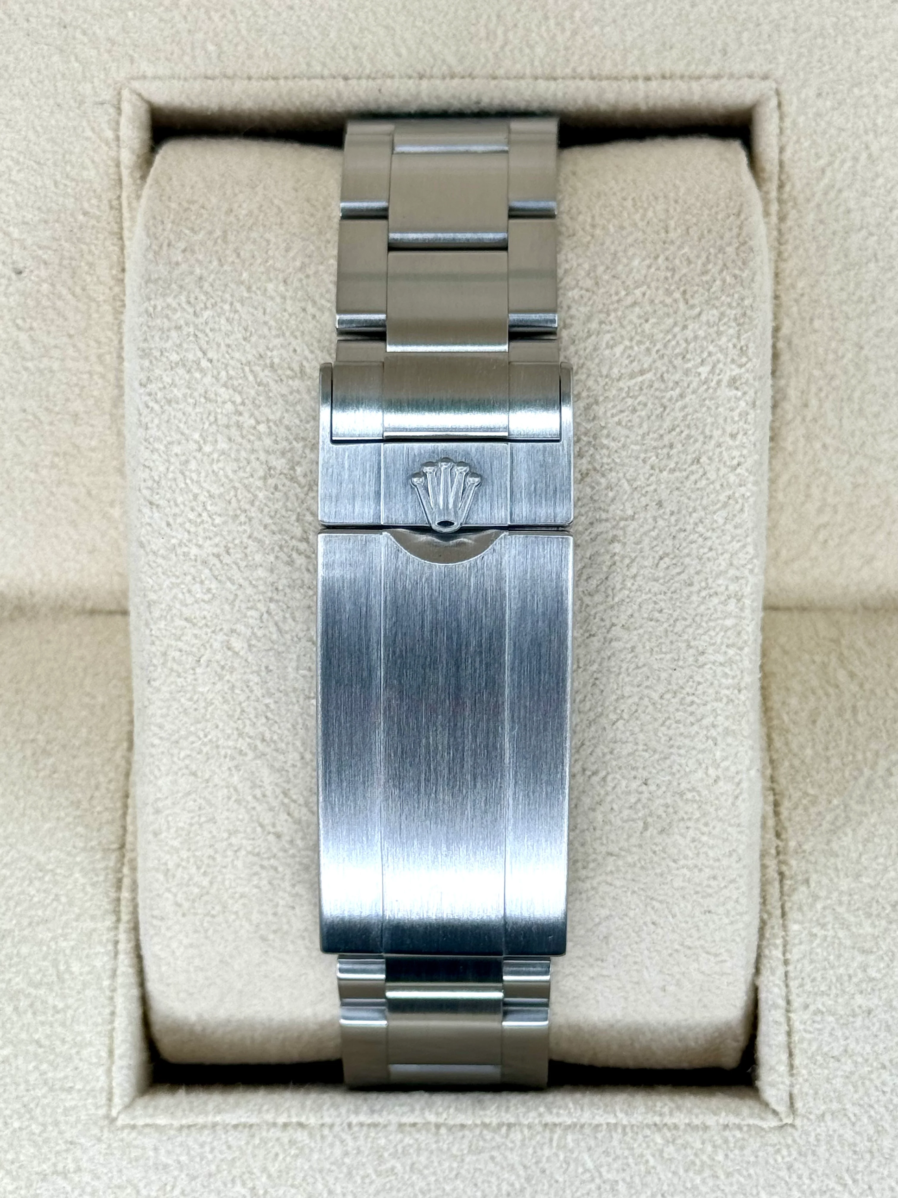 2022 Rolex Submariner 41mm 126610LN Stainless Steel Black Dial - Image 2