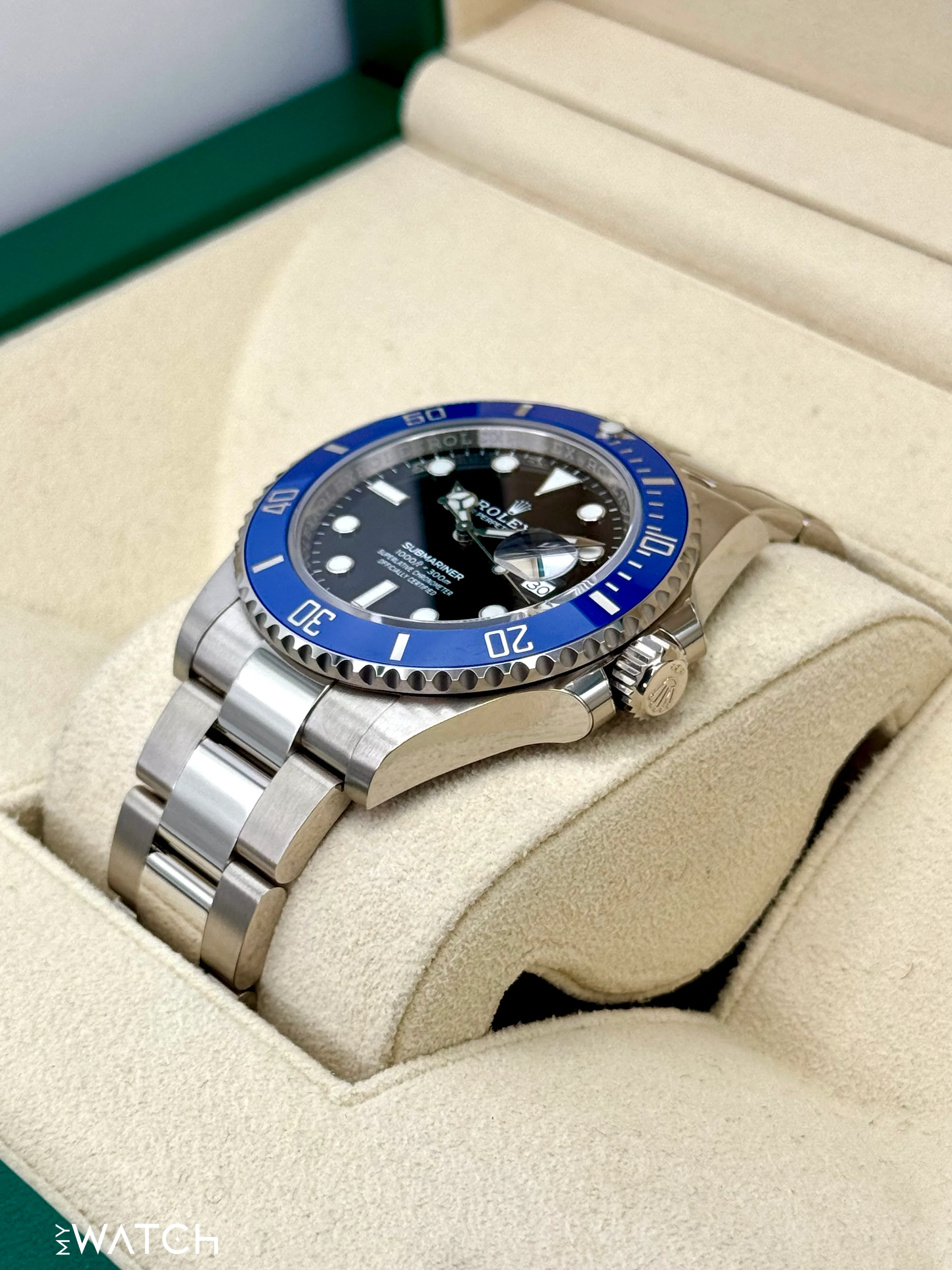 NEW 2022 Rolex Submariner “Cookie Monster ” 41mm 126619LB White Gold Black Dial - Image 5