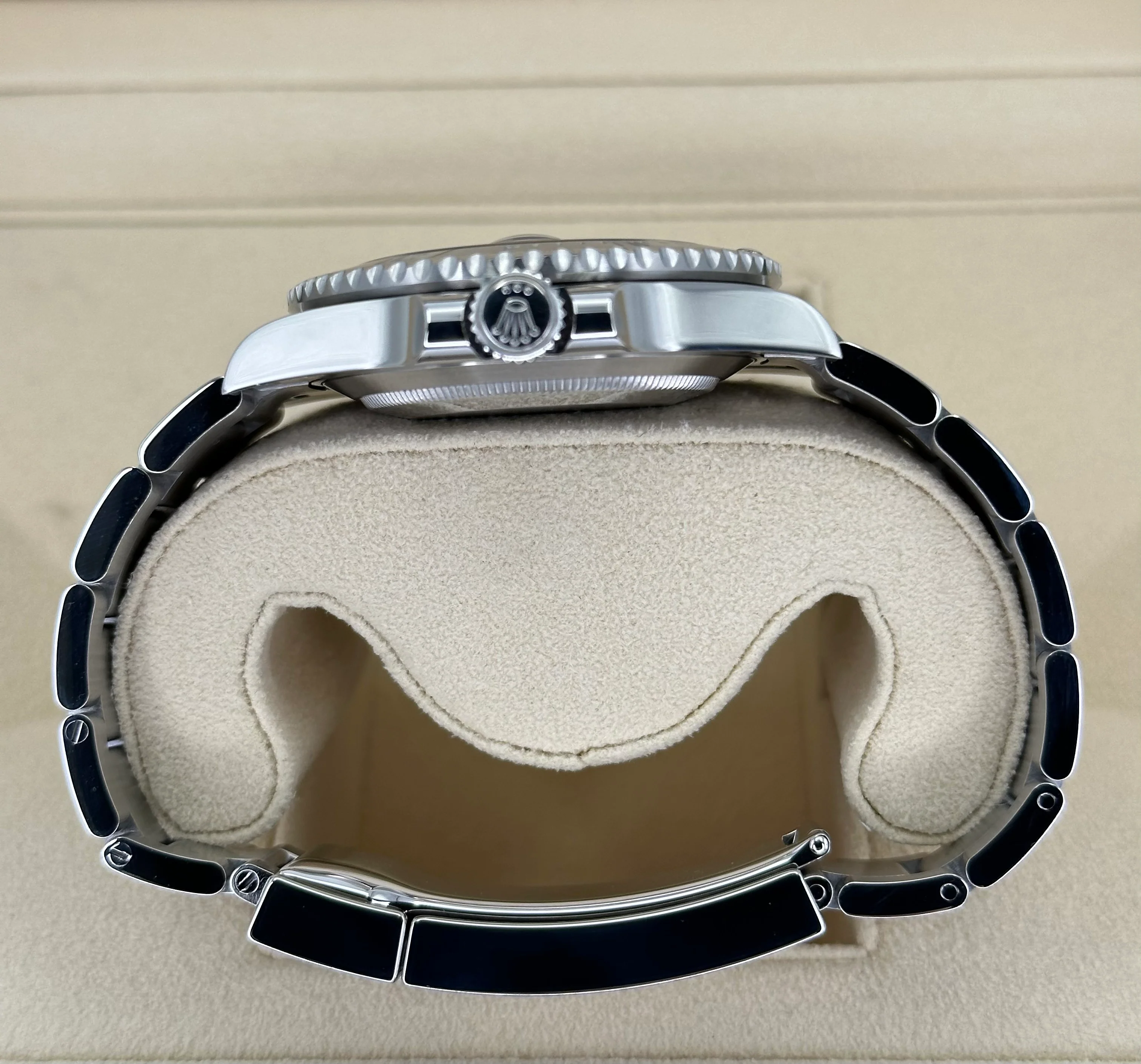 2022 Rolex Submariner 41mm 126610LN Stainless Steel Black Dial - Image 9