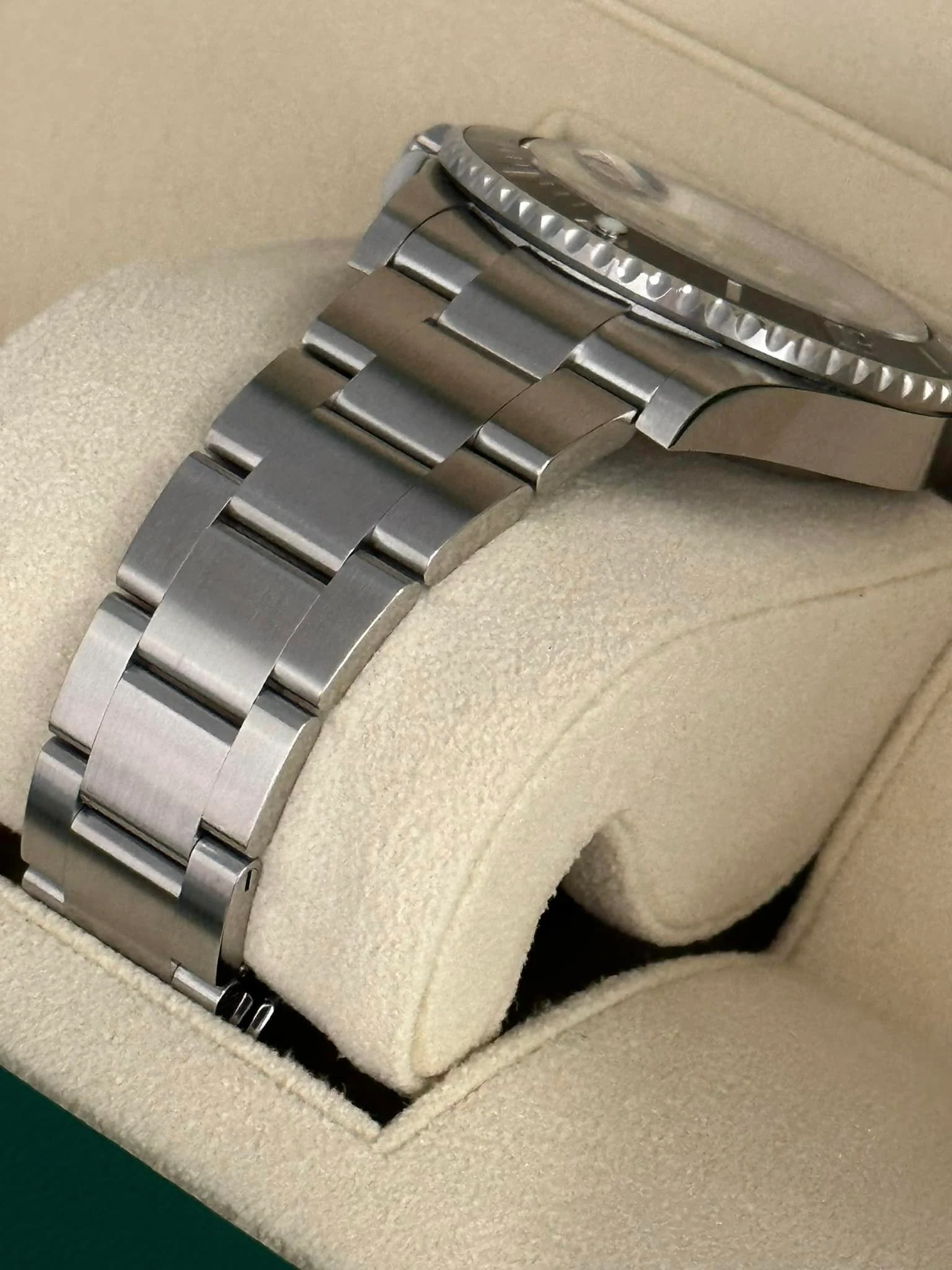 2022 Rolex Submariner 41mm 126610LN Stainless Steel Black Dial - Image 8