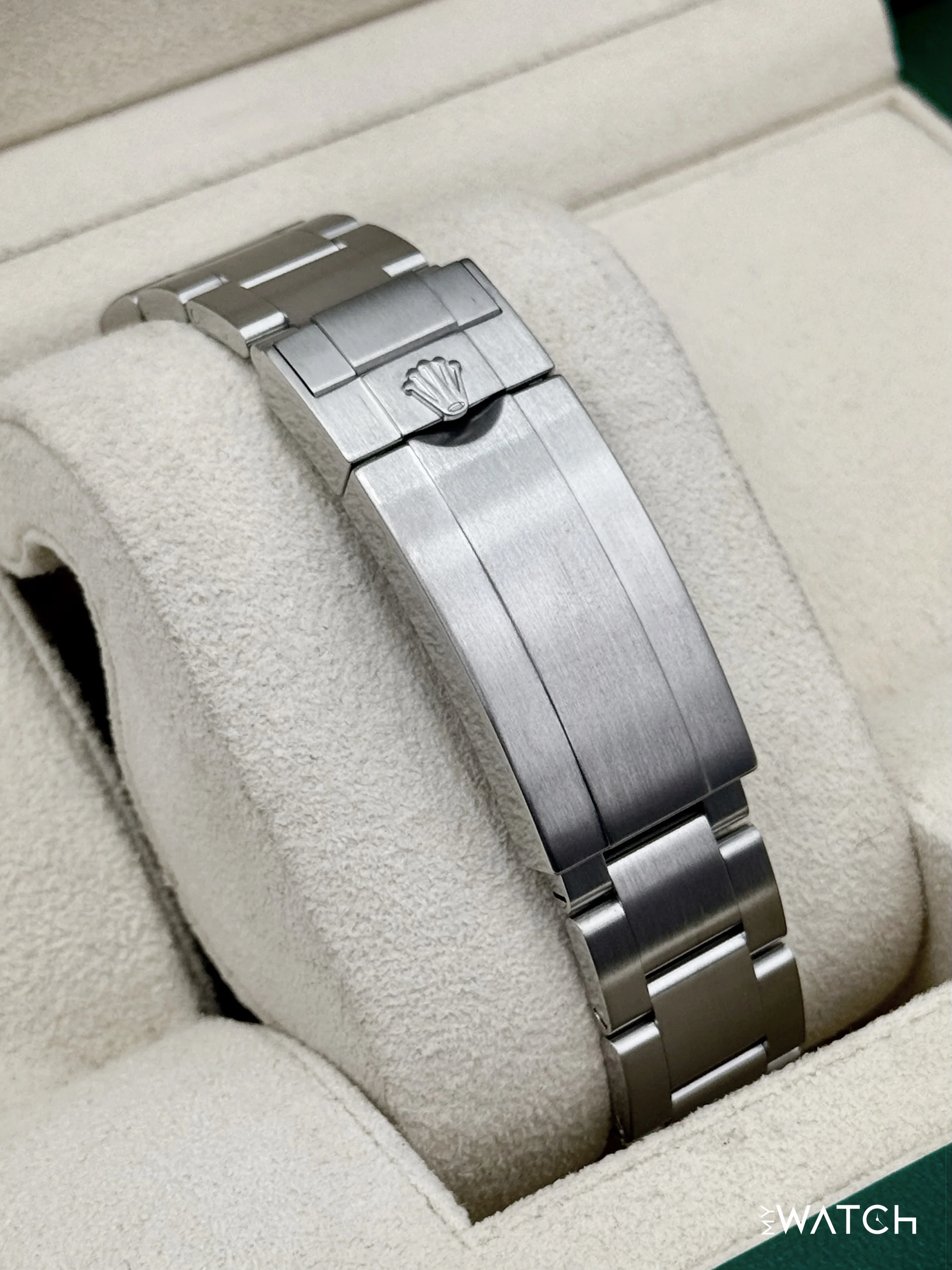 2022 Rolex Submariner "Starbucks" 41mm 126610LV Black Dial - Image 2