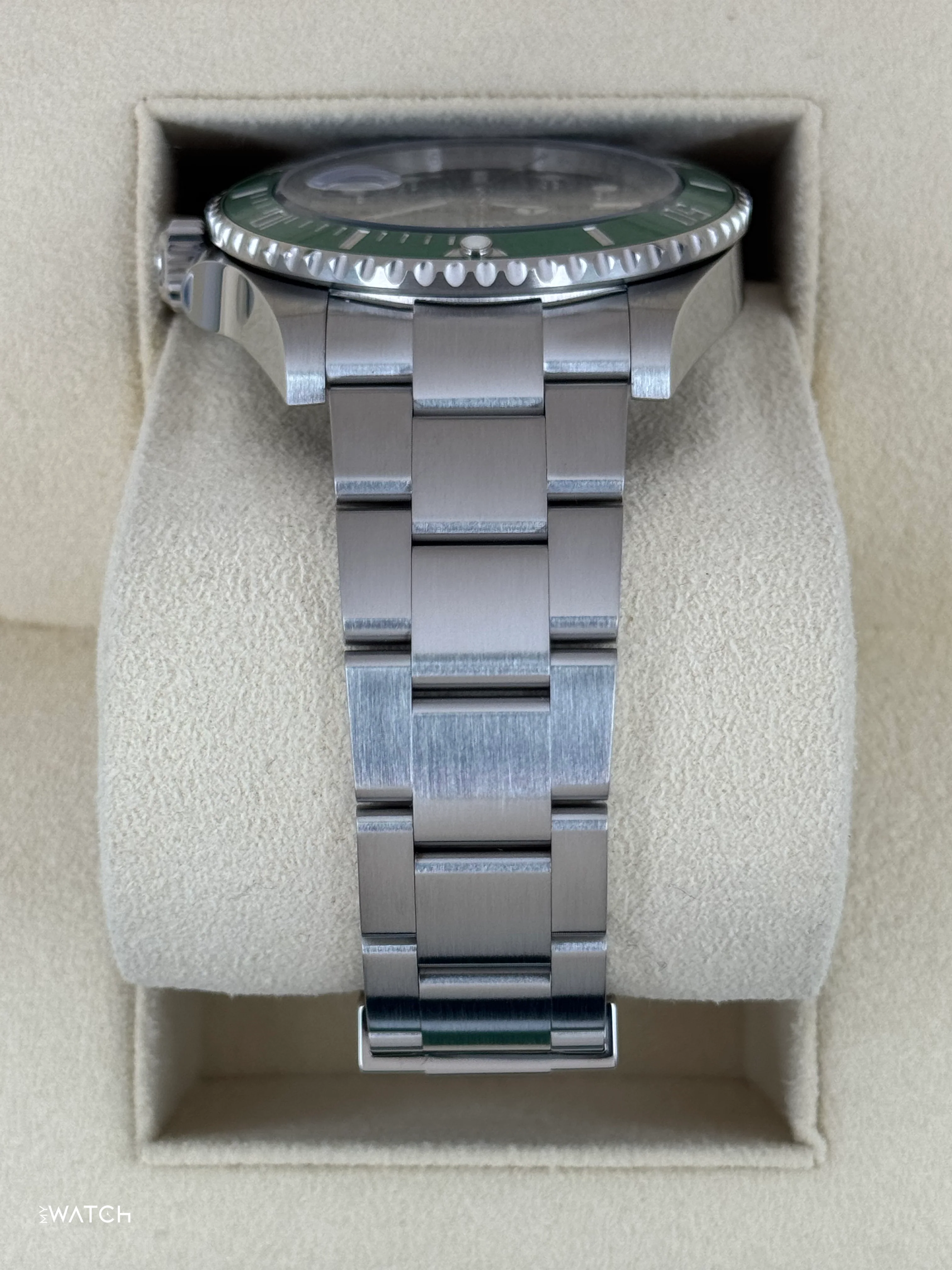 2022 Rolex Submariner "Starbucks" 41mm 126610LV Black Dial - Image 4