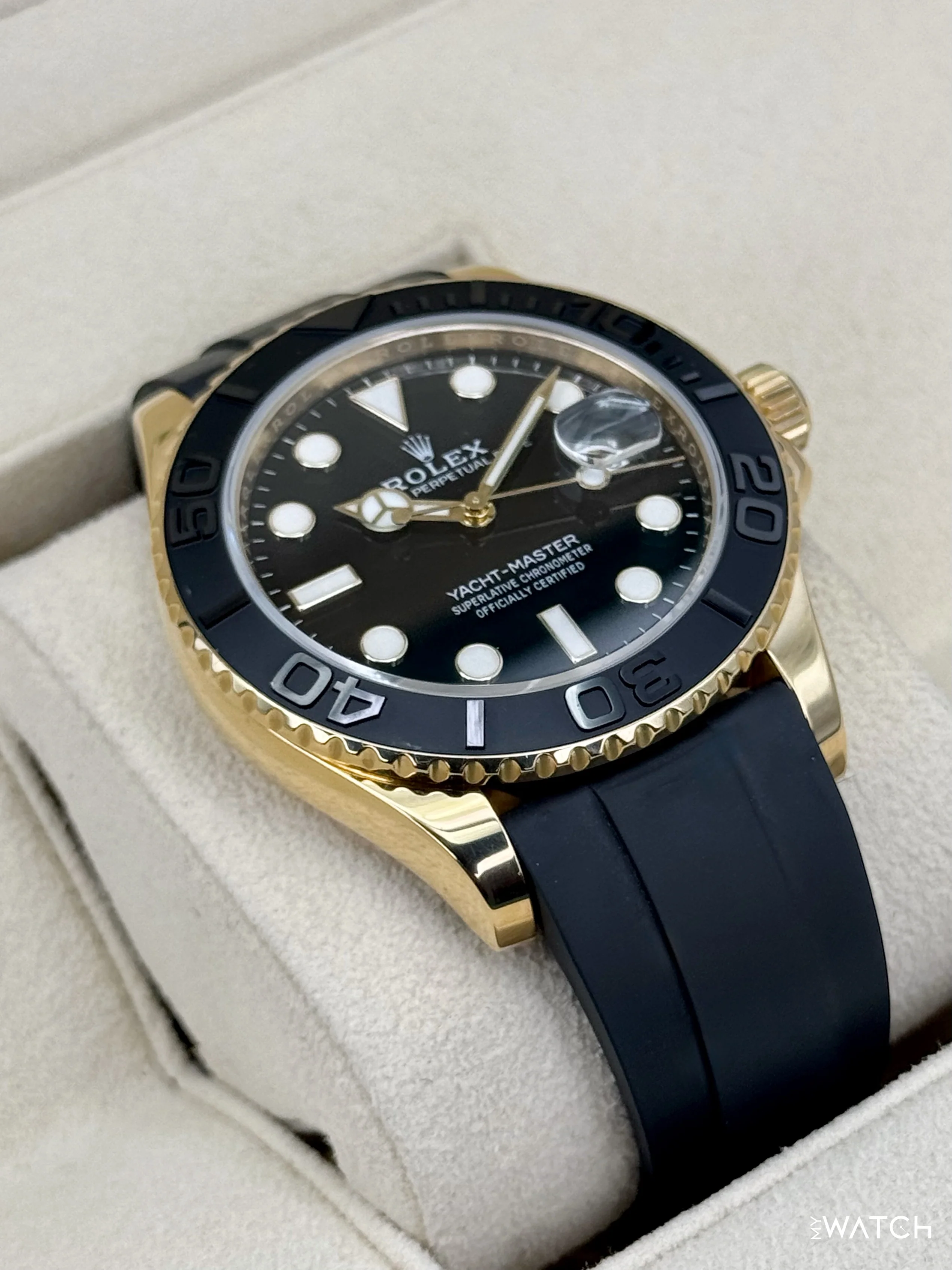2022 Rolex Yacht-Master 42mm 226658 Gold Oysterflex Black Dial - Image 6