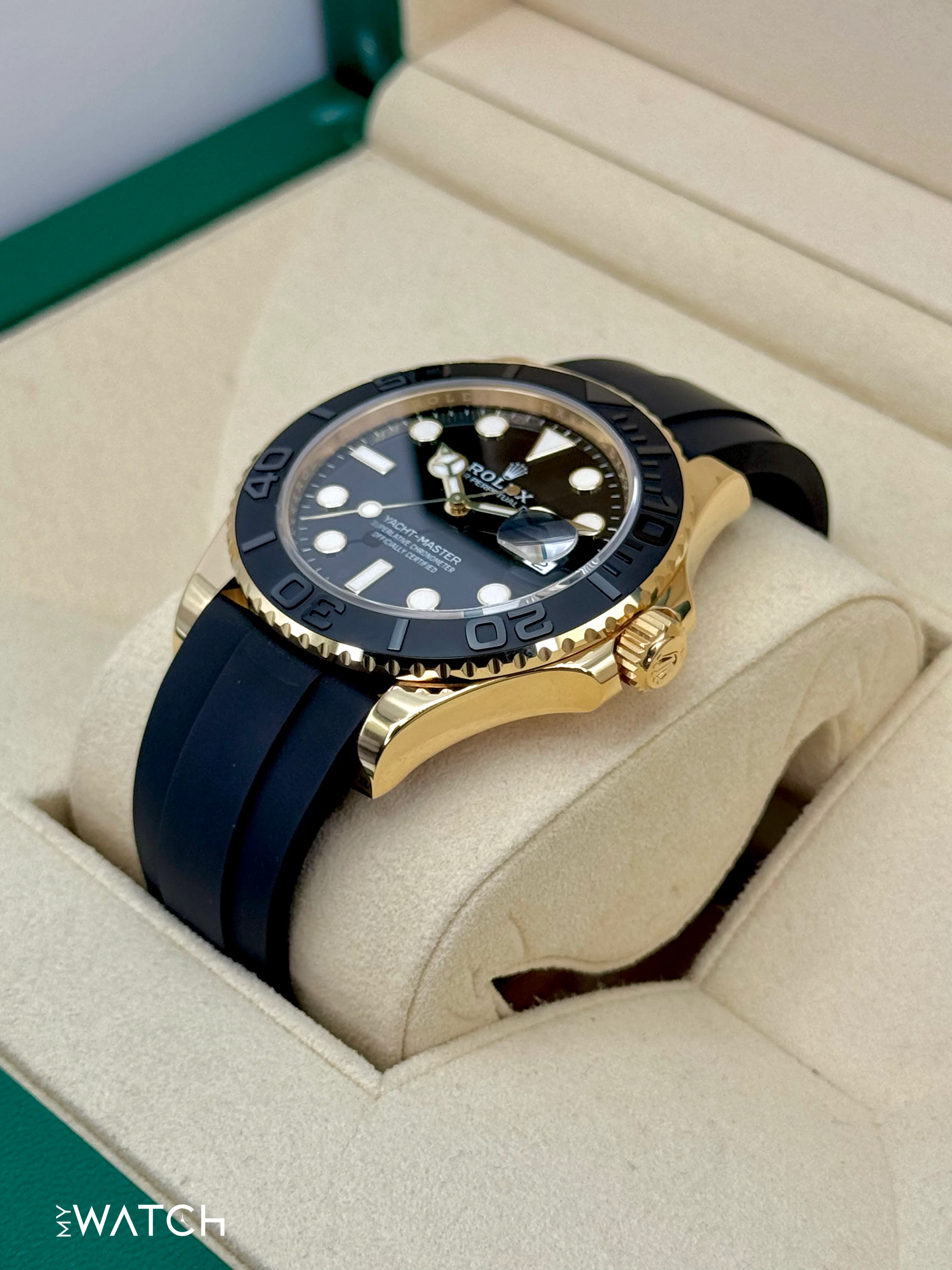 2022 Rolex Yacht-Master 42mm 226658 Gold Oysterflex Black Dial - Image 5