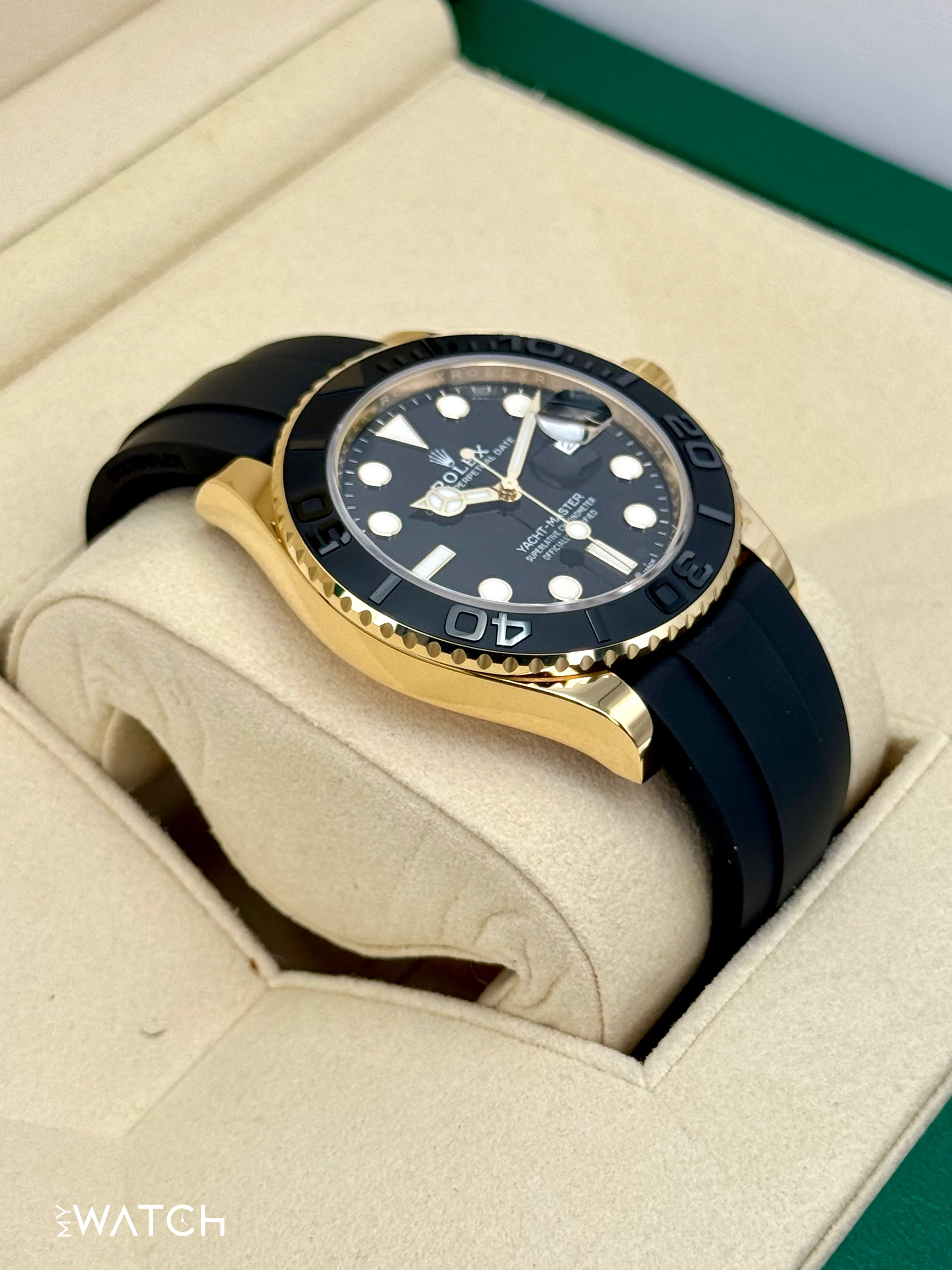 2022 Rolex Yacht-Master 42mm 226658 Gold Oysterflex Black Dial - Image 6