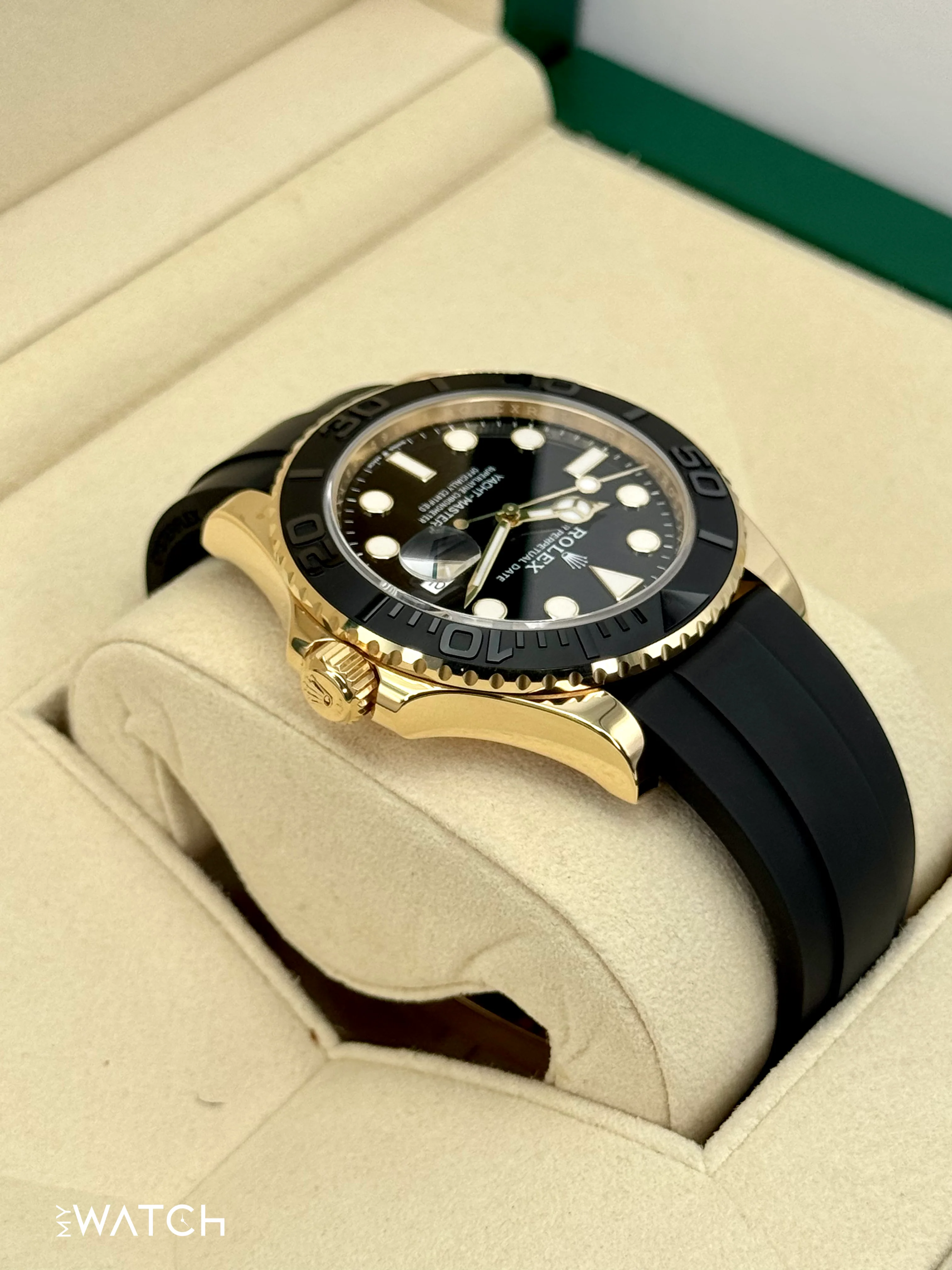 2022 Rolex Yacht-Master 42mm 226658 Gold Oysterflex Black Dial - Image 8