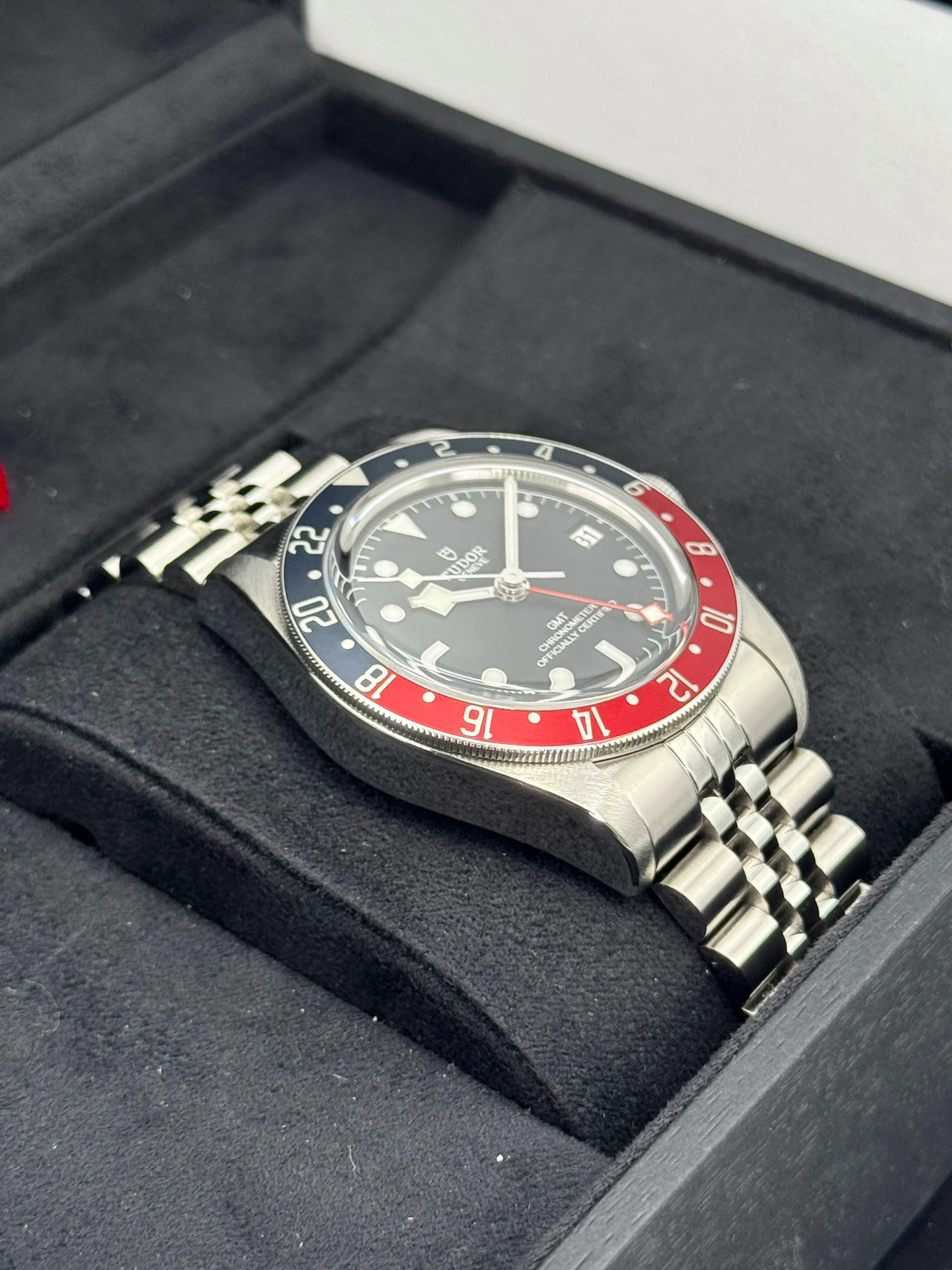 2022 Tudor Black Bay GMT 41mm 79830RB Stainless Steel Black Dial - Image 6