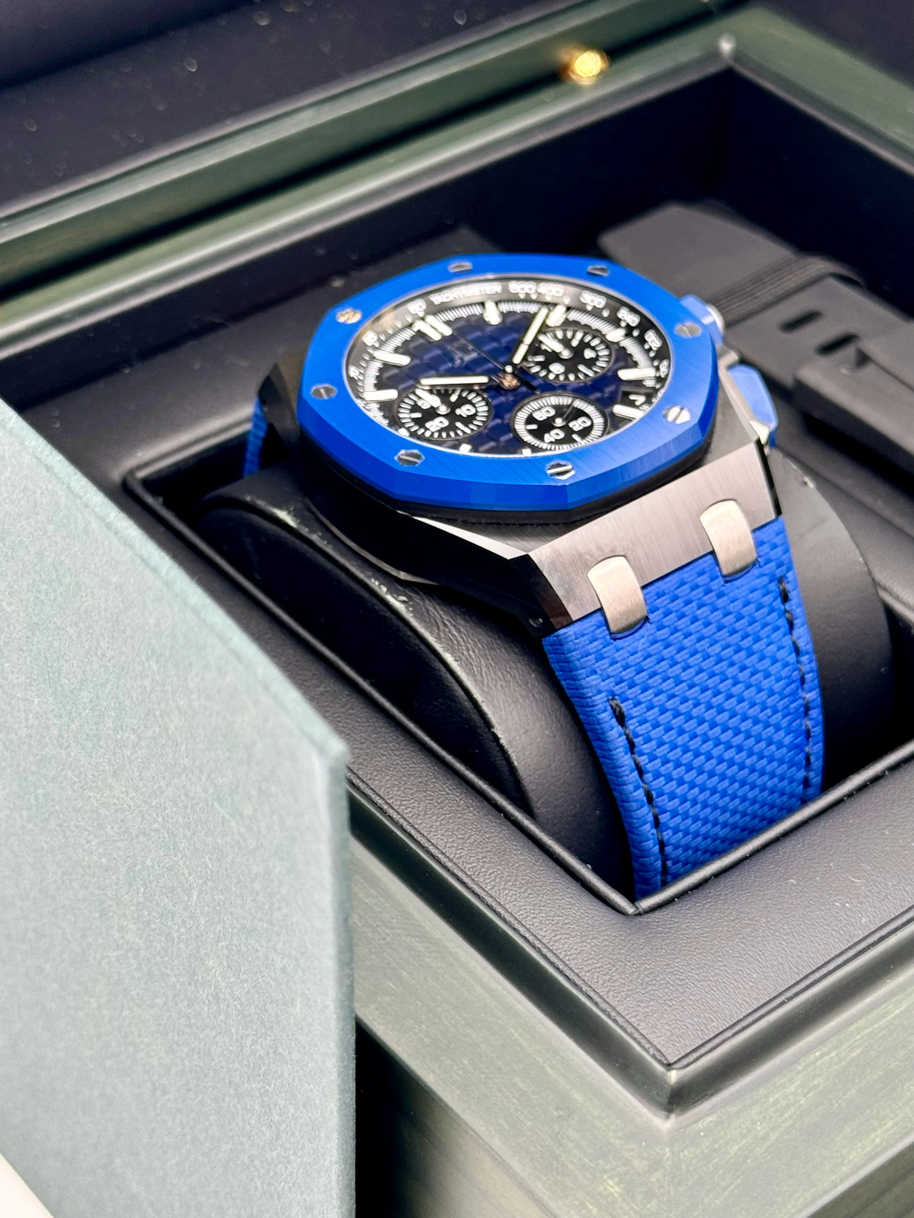 2023 Audemars Piguet Royal Oak Offshore 43mm 26420CE Ceramic Blue Dial - Image 6