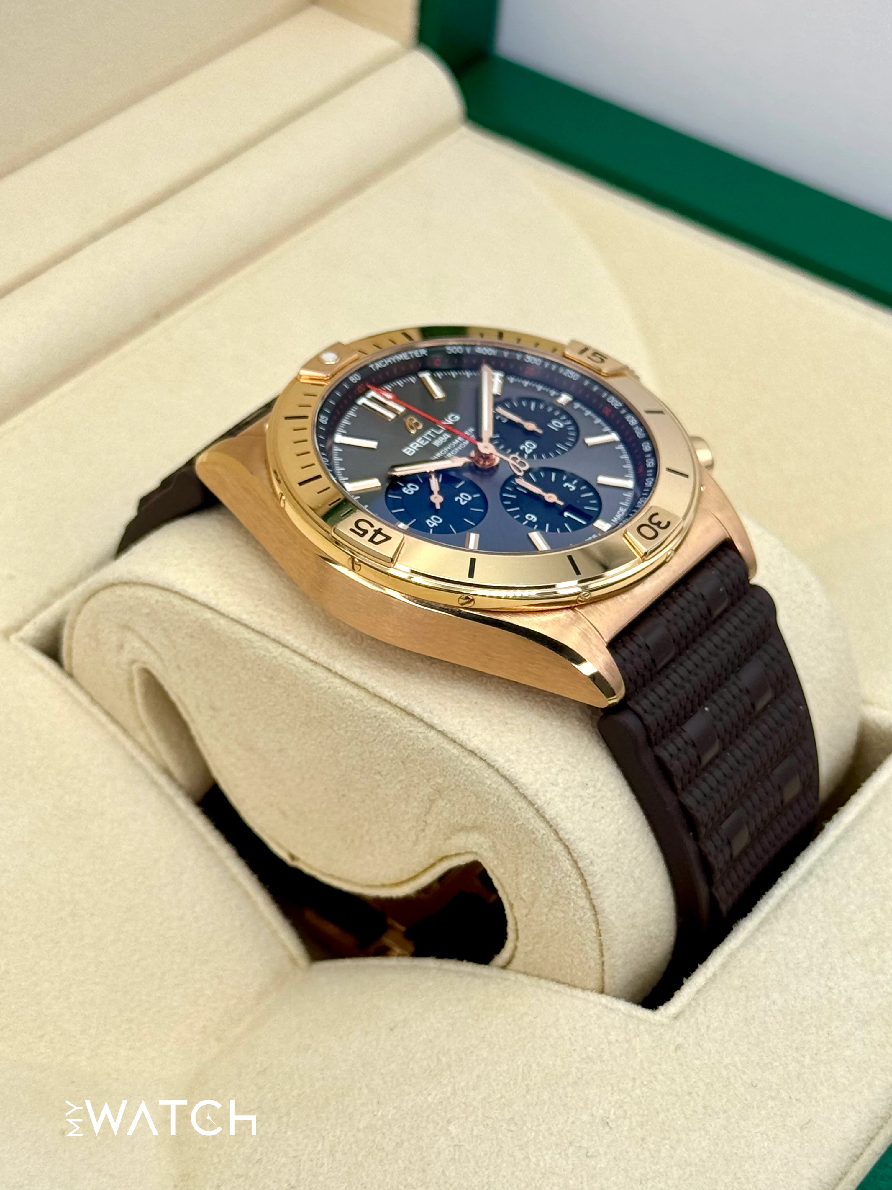 2023 Breitling Chronomat B01 42mm RB0134 Red Gold Grey Dial - Image 6