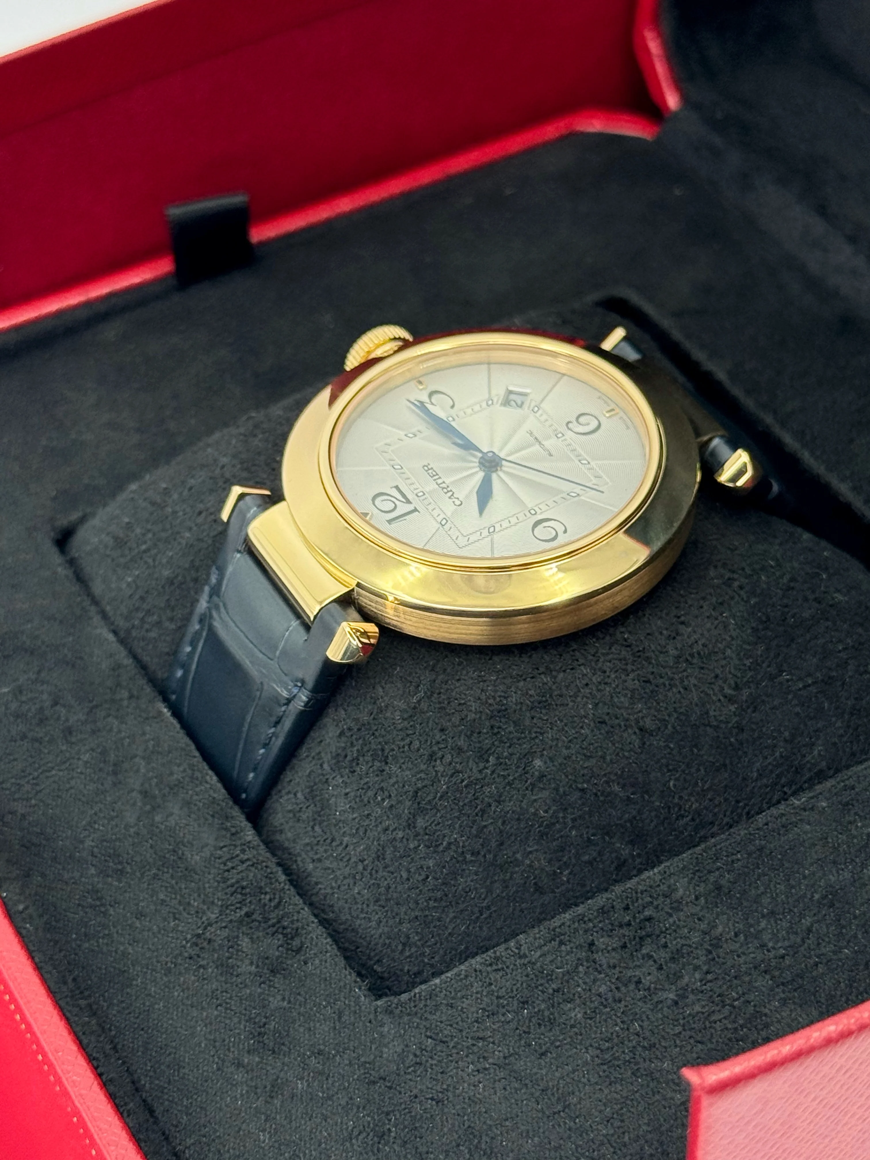 2023 Cartier Pasha 41mm WGPA0007 Yellow Gold Silver Dial - Image 8