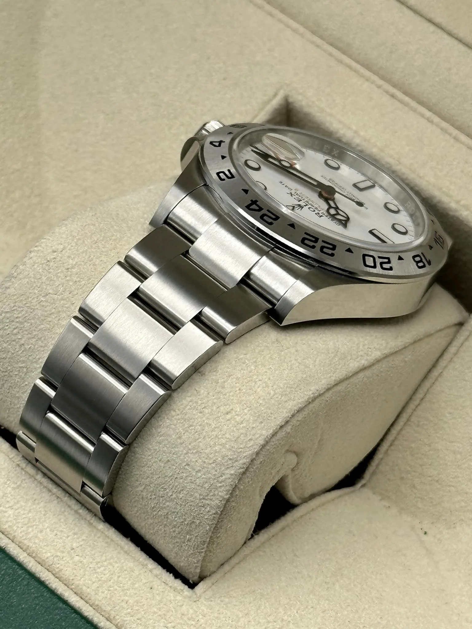 NEW 2023 Rolex Explorer II 42mm 226570 White Polar Dial - Image 5