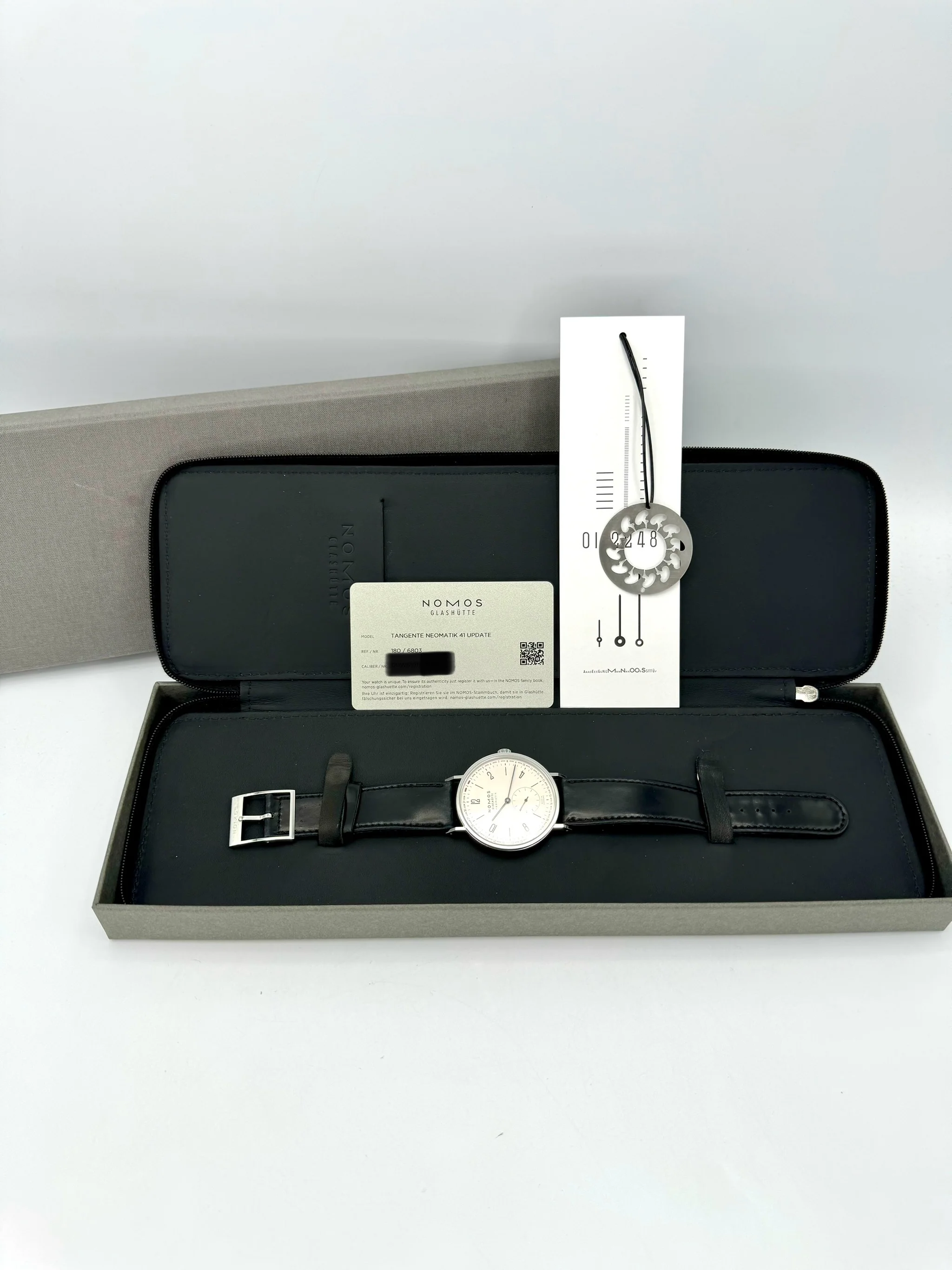 2023 Nomos Tangente Neomatik 41 Update Stainless Steel White Dial - Image 12