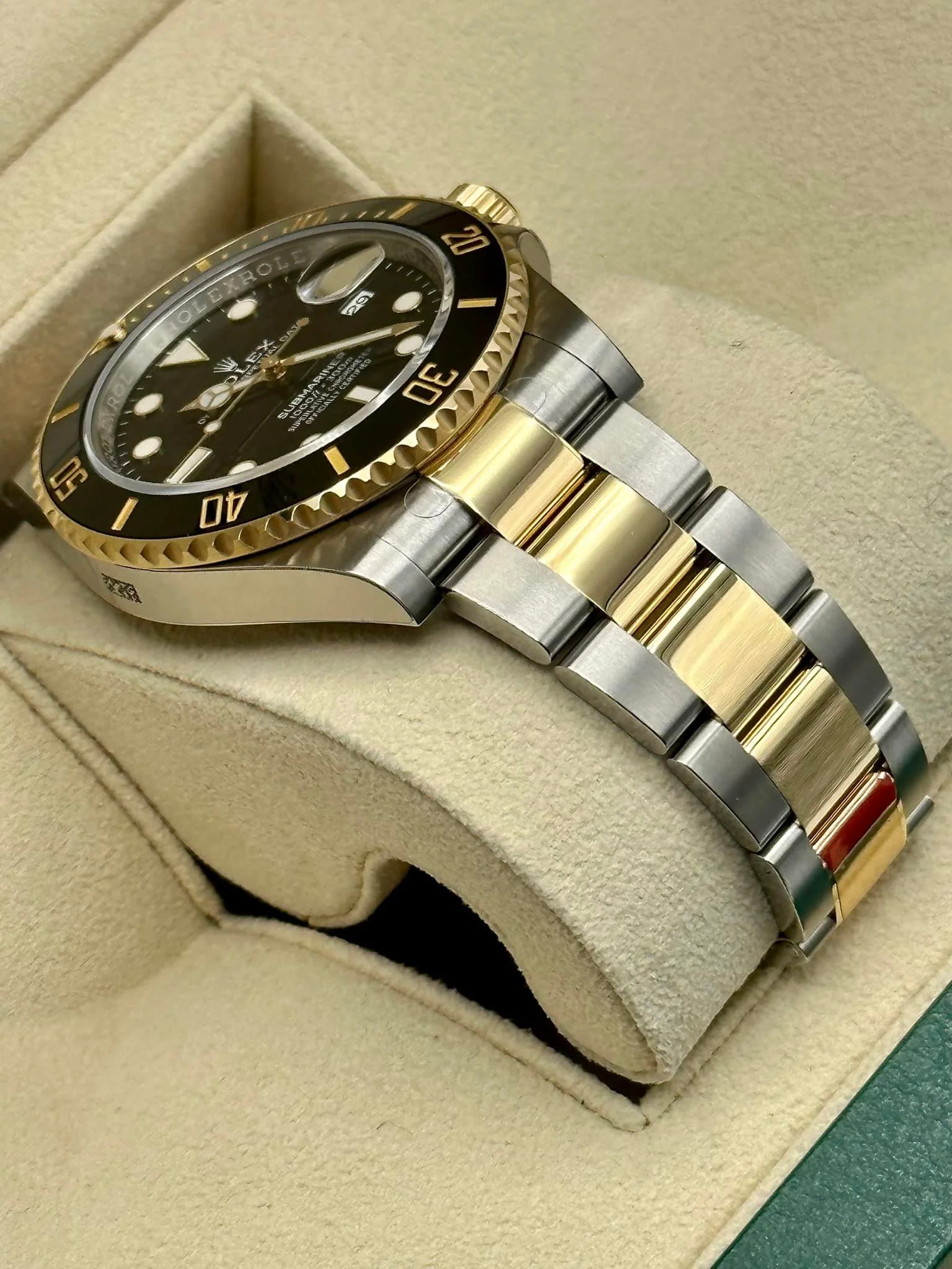 NEW 2023 Rolex Submariner 41mm 126613LN Two-Tone Black Dial - Image 5