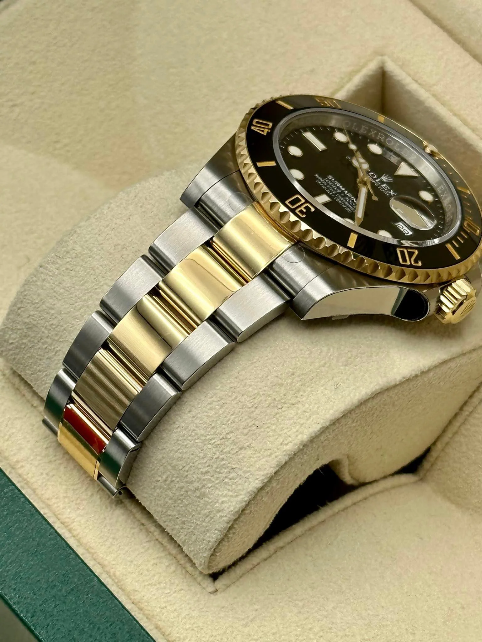 NEW 2023 Rolex Submariner 41mm 126613LN Two-Tone Black Dial - Image 6
