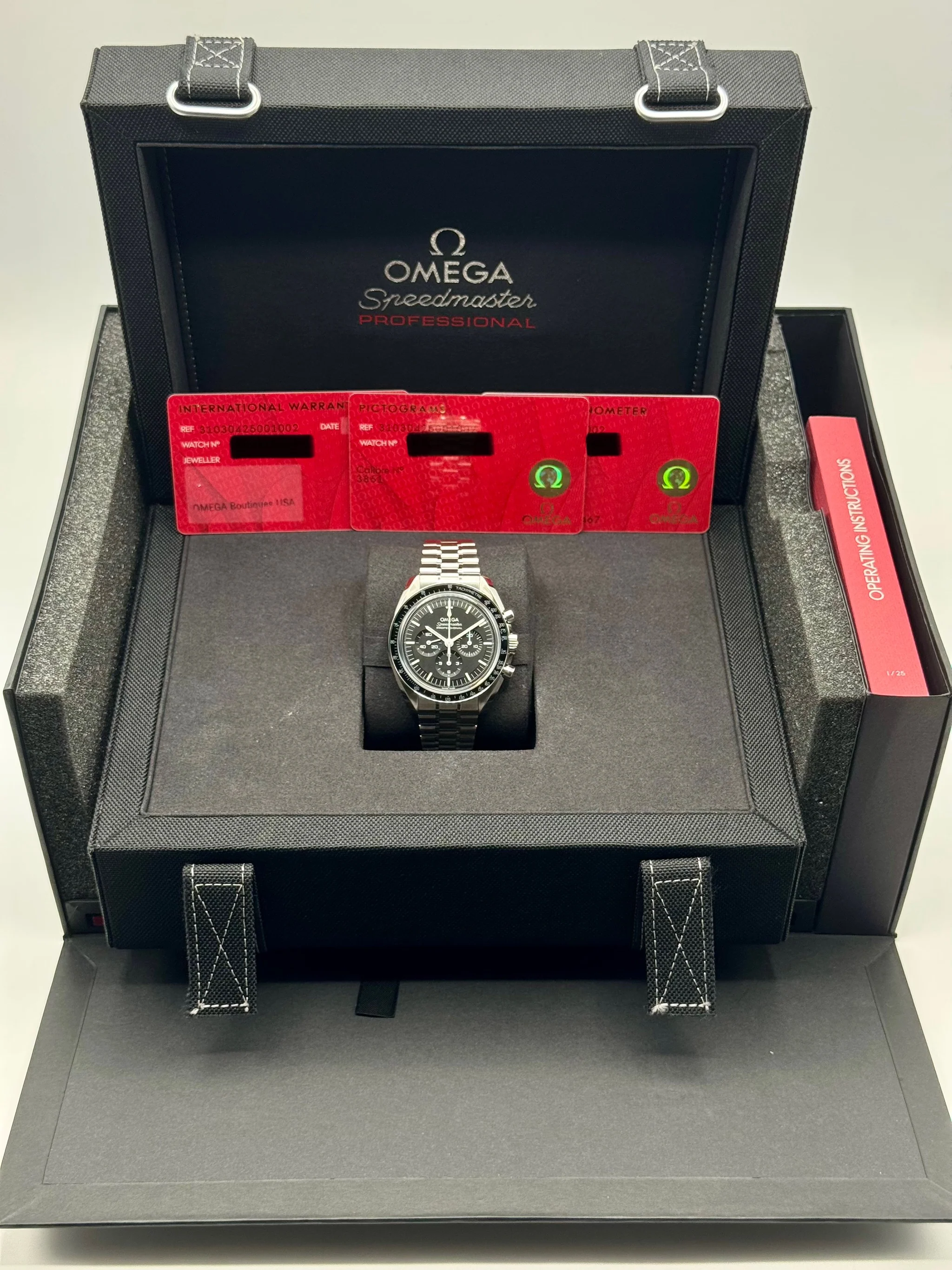 2023 Omega 42mm 310.30.42.50.01.002 Speedmaster Moonwatch Pro - Image 9