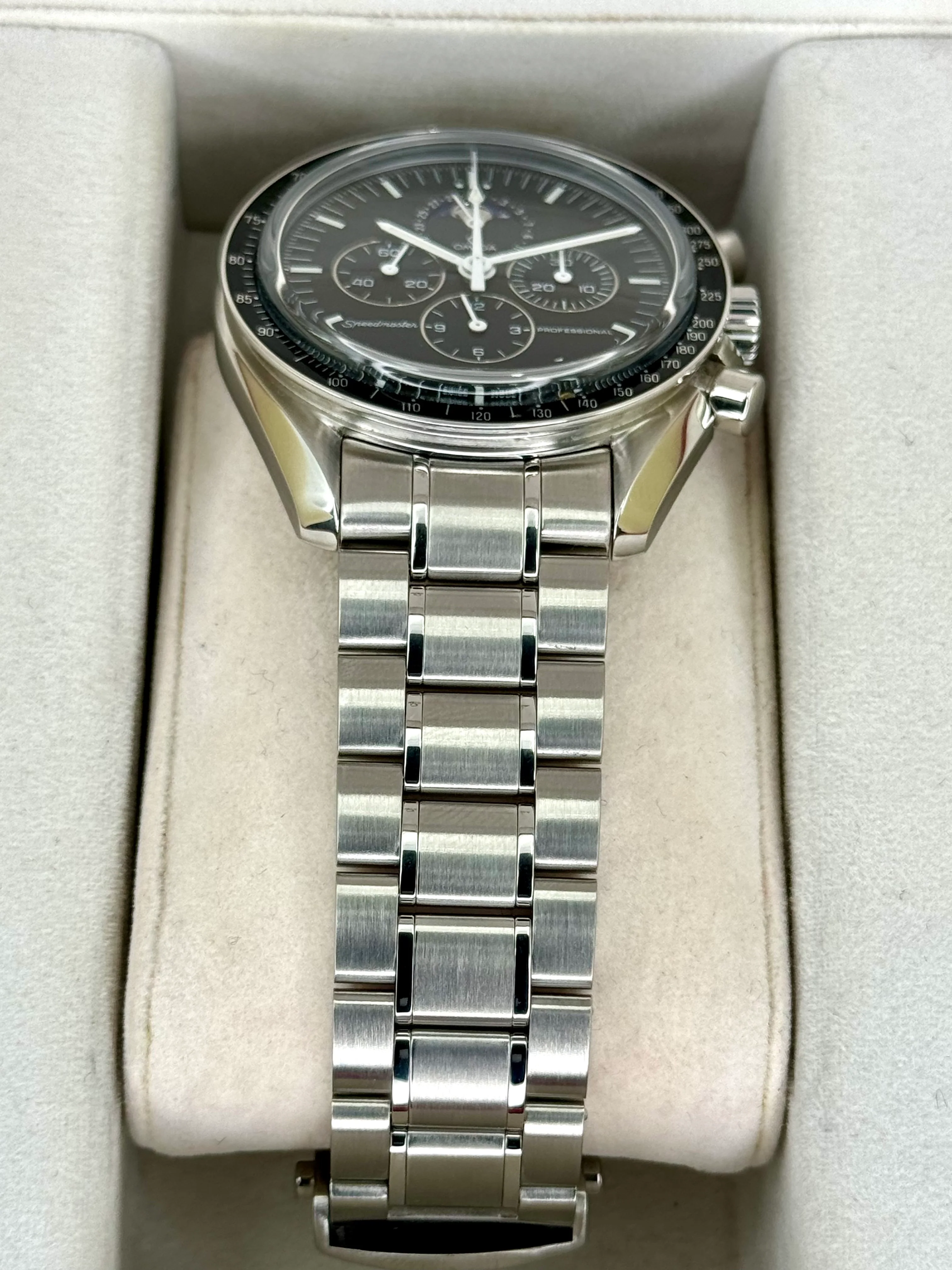 2013 Omega Speedmaster 42mm 3576.50.00 Professional Moonphase - Image 4