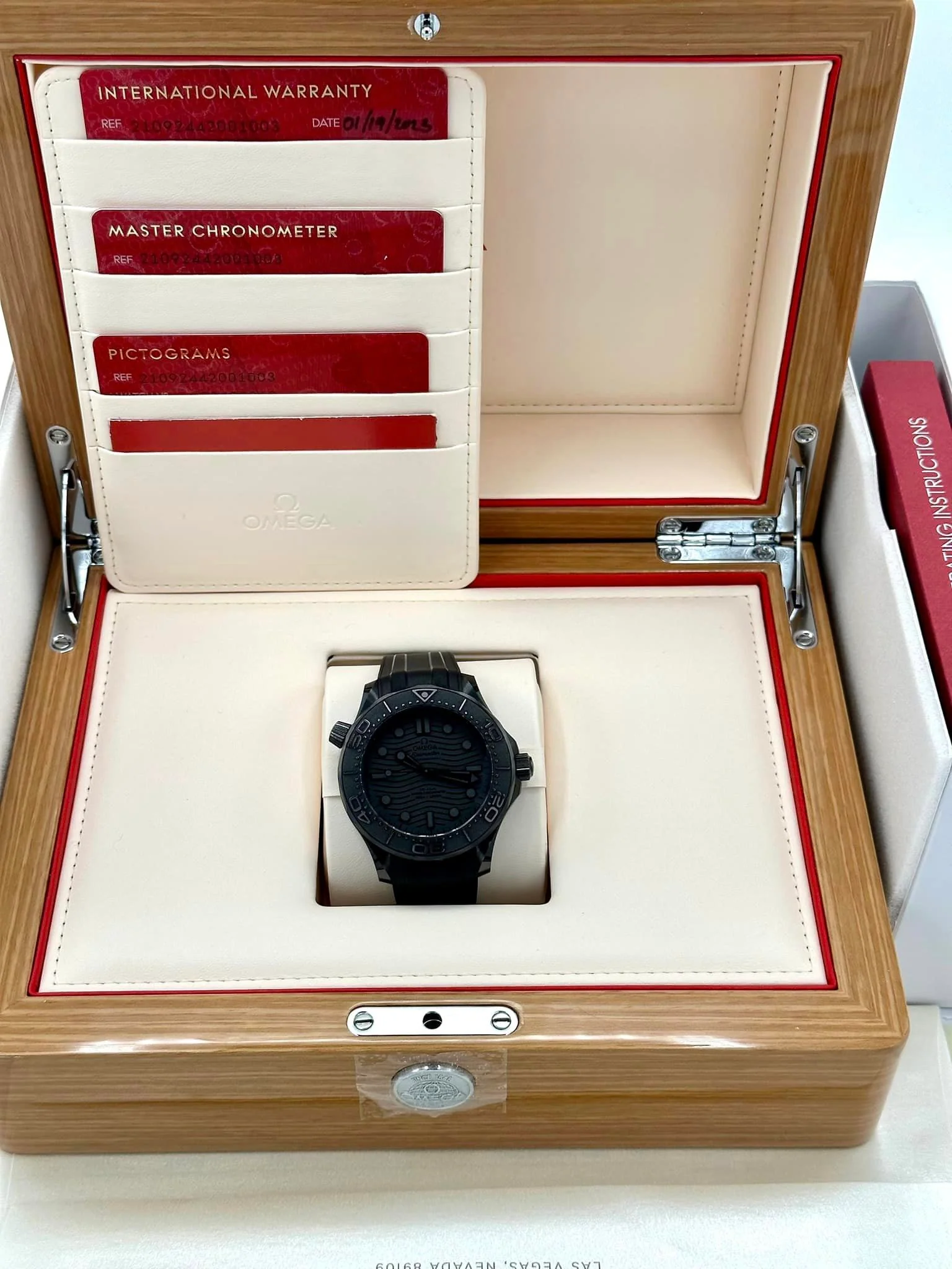NEW 2023 Omega Seamaster 300m 43.5mm 210.92.44.20.01.003 Black Ceramic Dial - Image 11