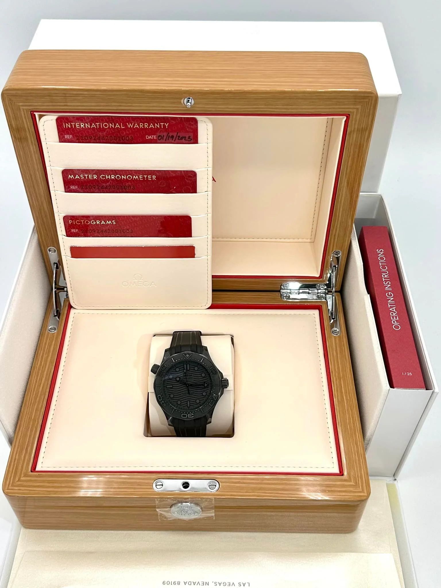 NEW 2023 Omega Seamaster 300m 43.5mm 210.92.44.20.01.003 Black Ceramic Dial - Image 12