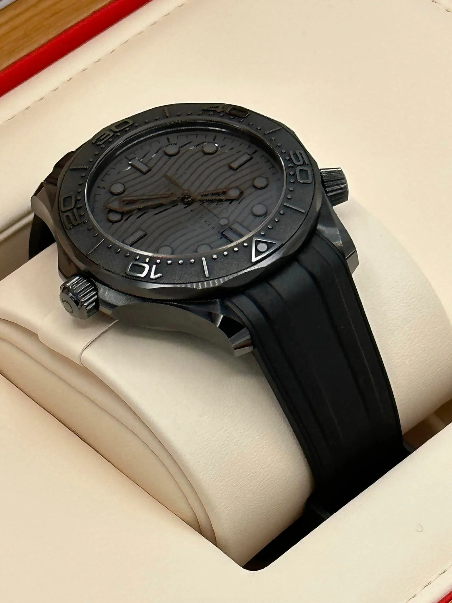 NEW 2023 Omega Seamaster 300m 43.5mm 210.92.44.20.01.003 Black Ceramic Dial - Image 7