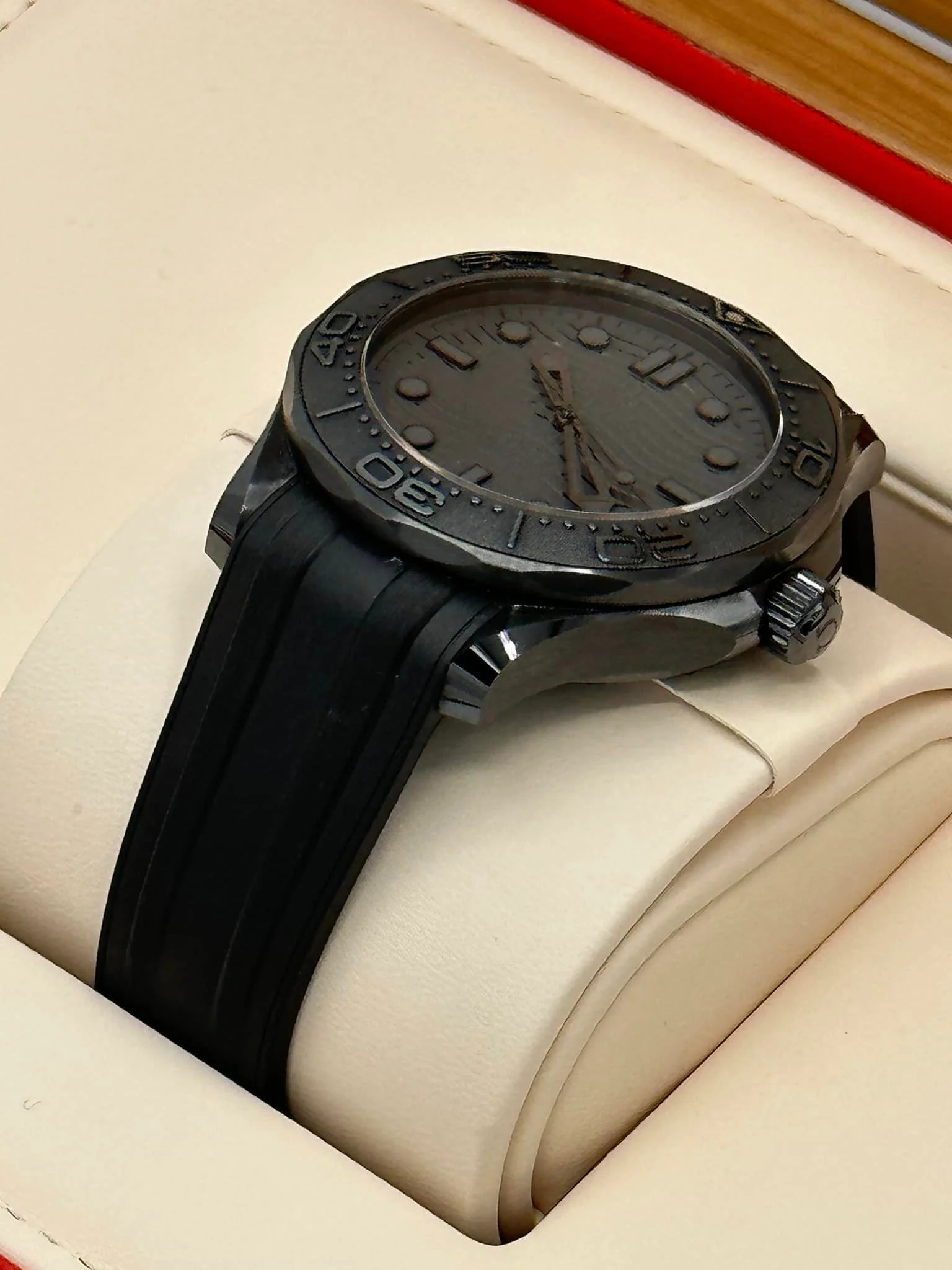 NEW 2023 Omega Seamaster 300m 43.5mm 210.92.44.20.01.003 Black Ceramic Dial - Image 8