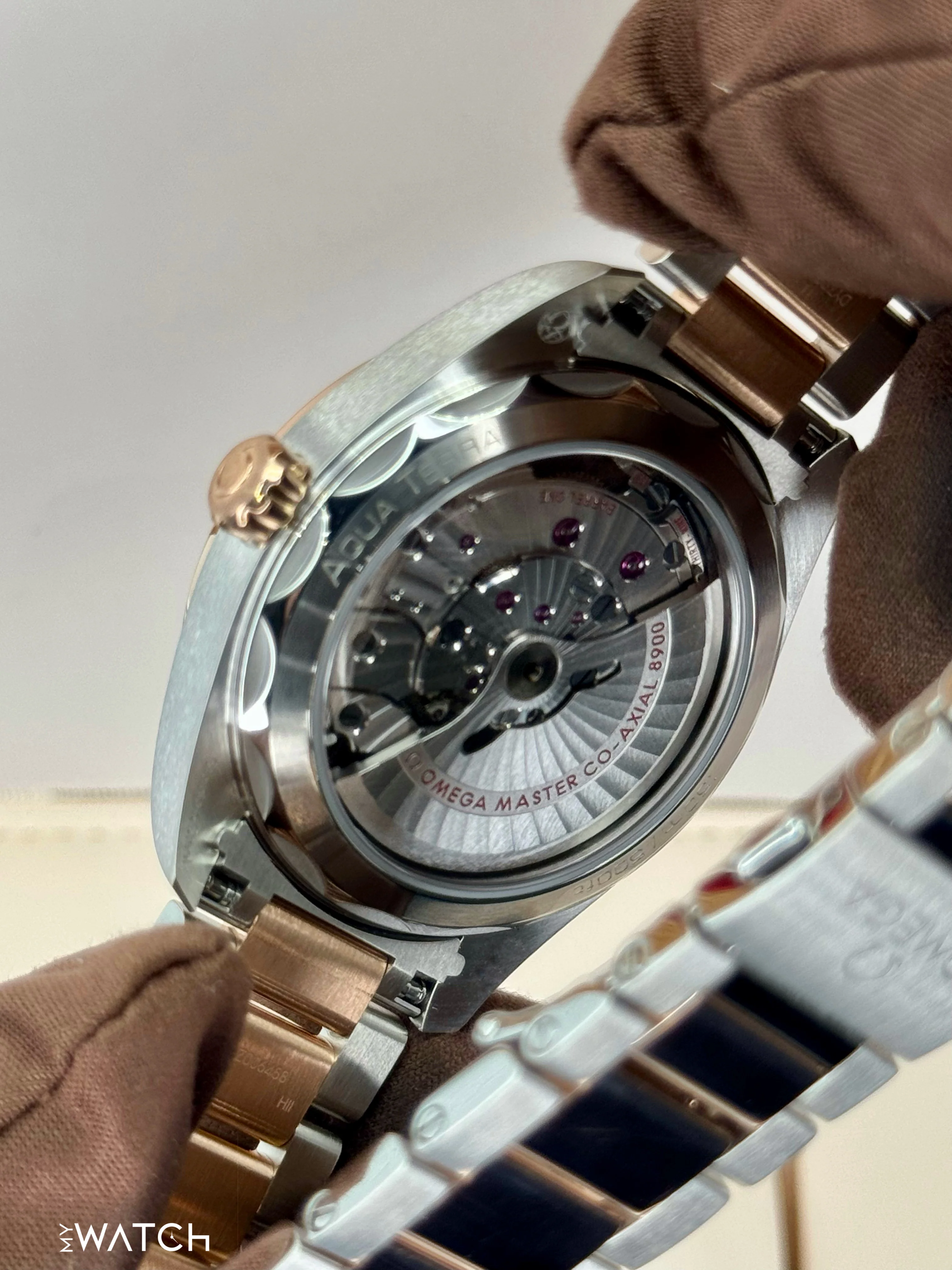 2025 Omega Seamaster Aqua Terra 41mm 220.20.41.21.02.001 Silver Dial - Image 9