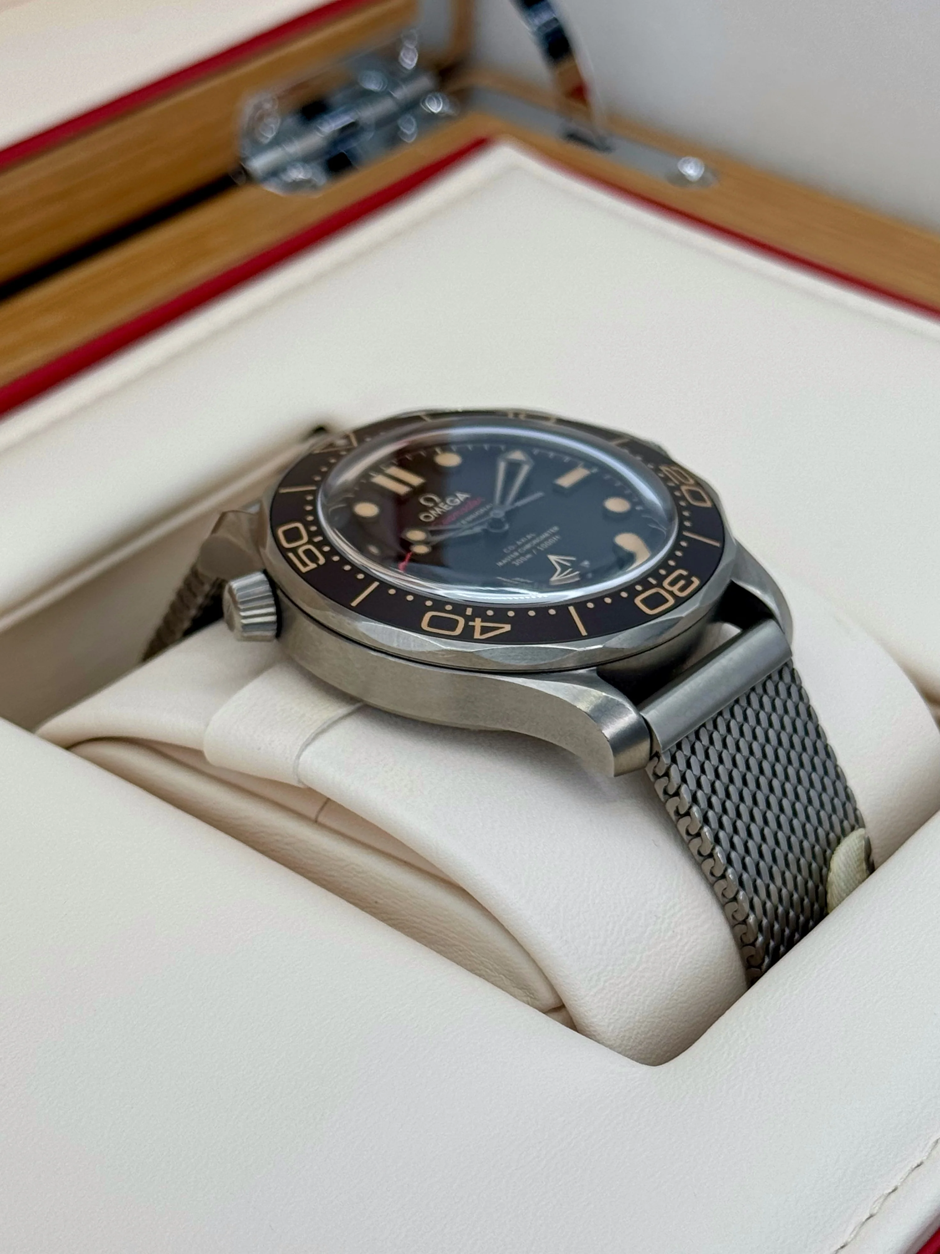 2023 Omega Seamaster Diver 300M 007 42mm Titanium Brown Dial - Image 5