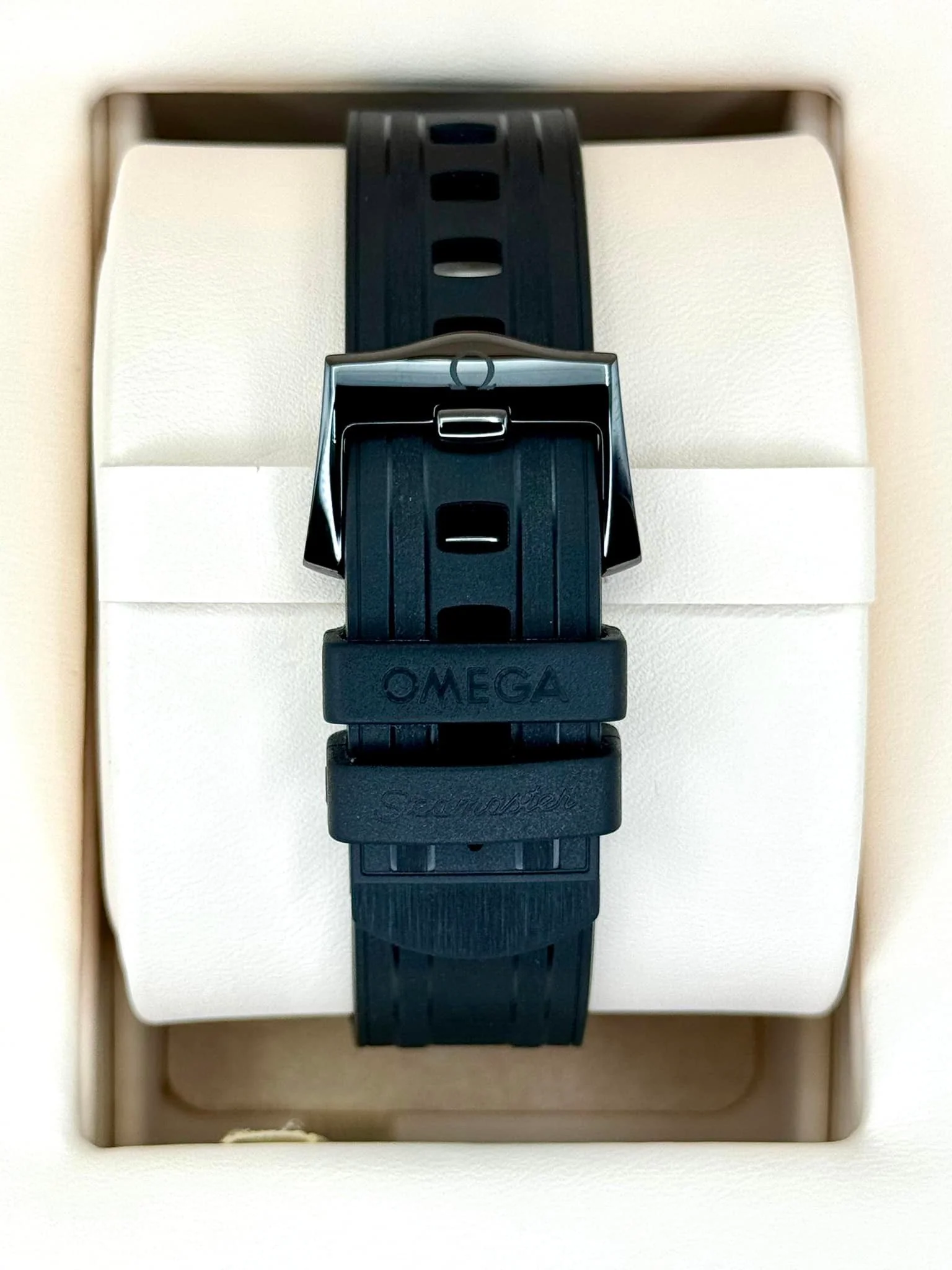 2023 Omega Seamaster Diver Ceramic 43.5 210.62.44.20.01.001 Rose Gold - Image 3