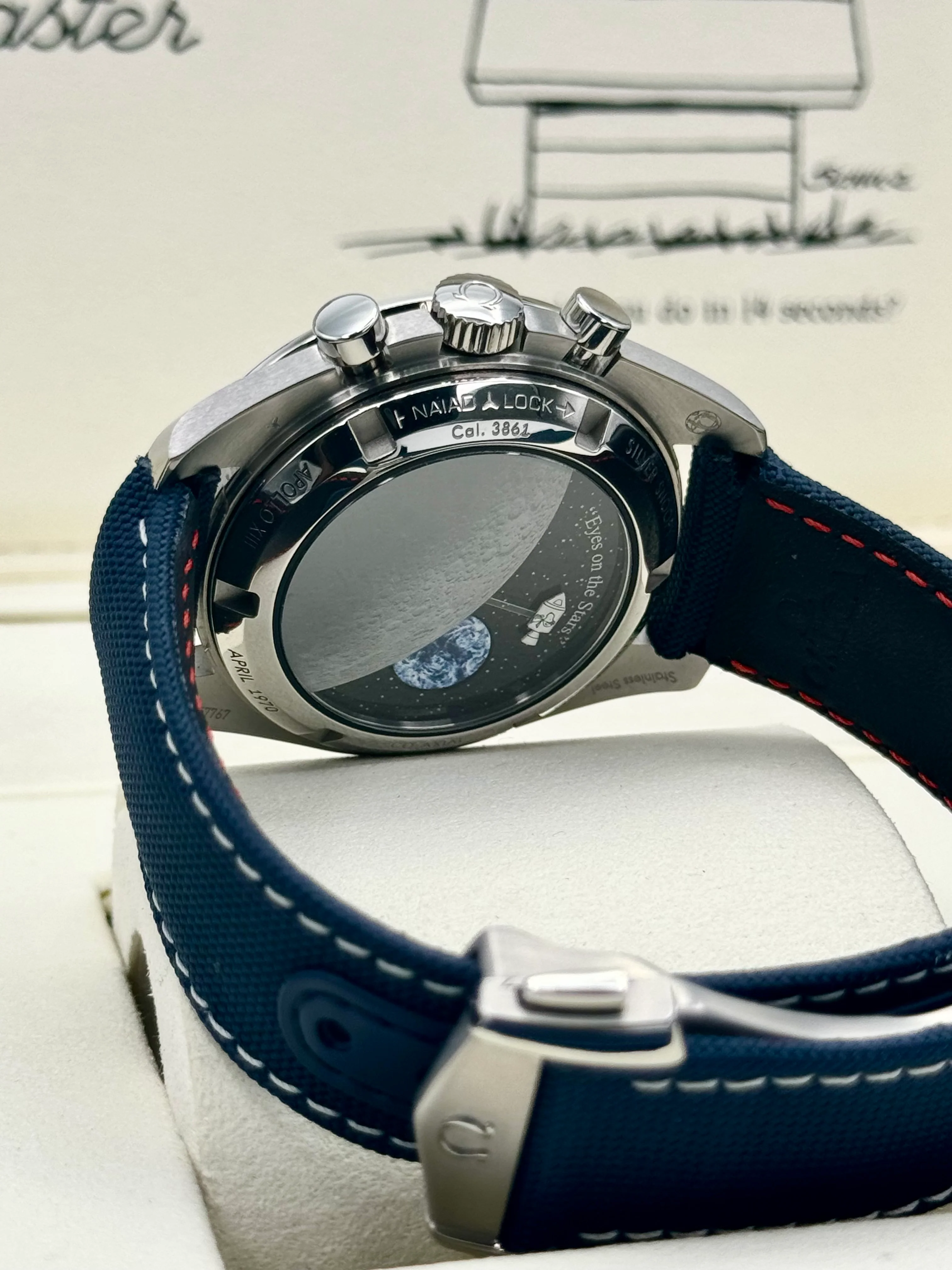 2023 Omega Speedmaster Silver Snoopy Award 310.32.42.50.02.001 - Image 11